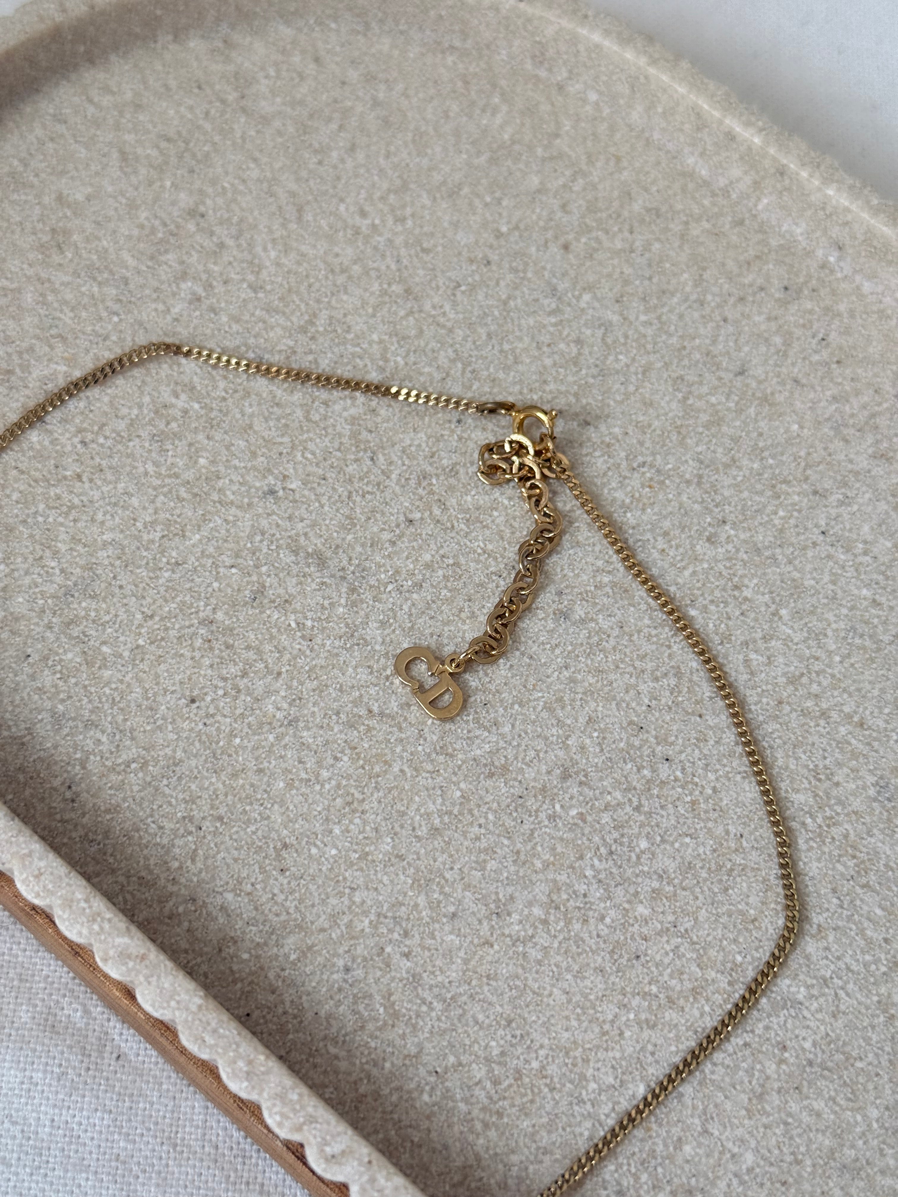 Collier Christian Dior vintage - Pendentif CD entrelacé et strass