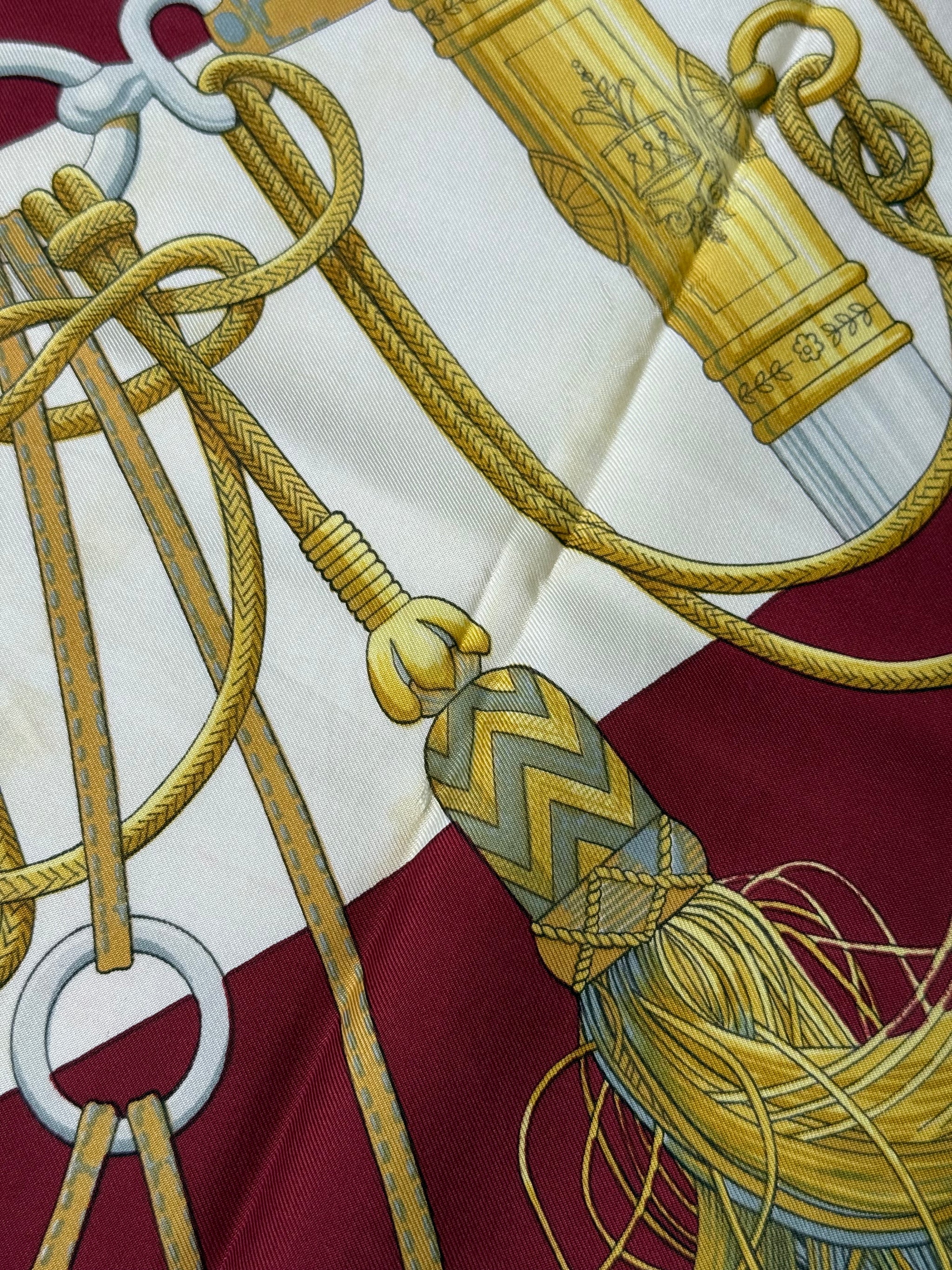 Foulard Hermès – Modèle Cliquetis
