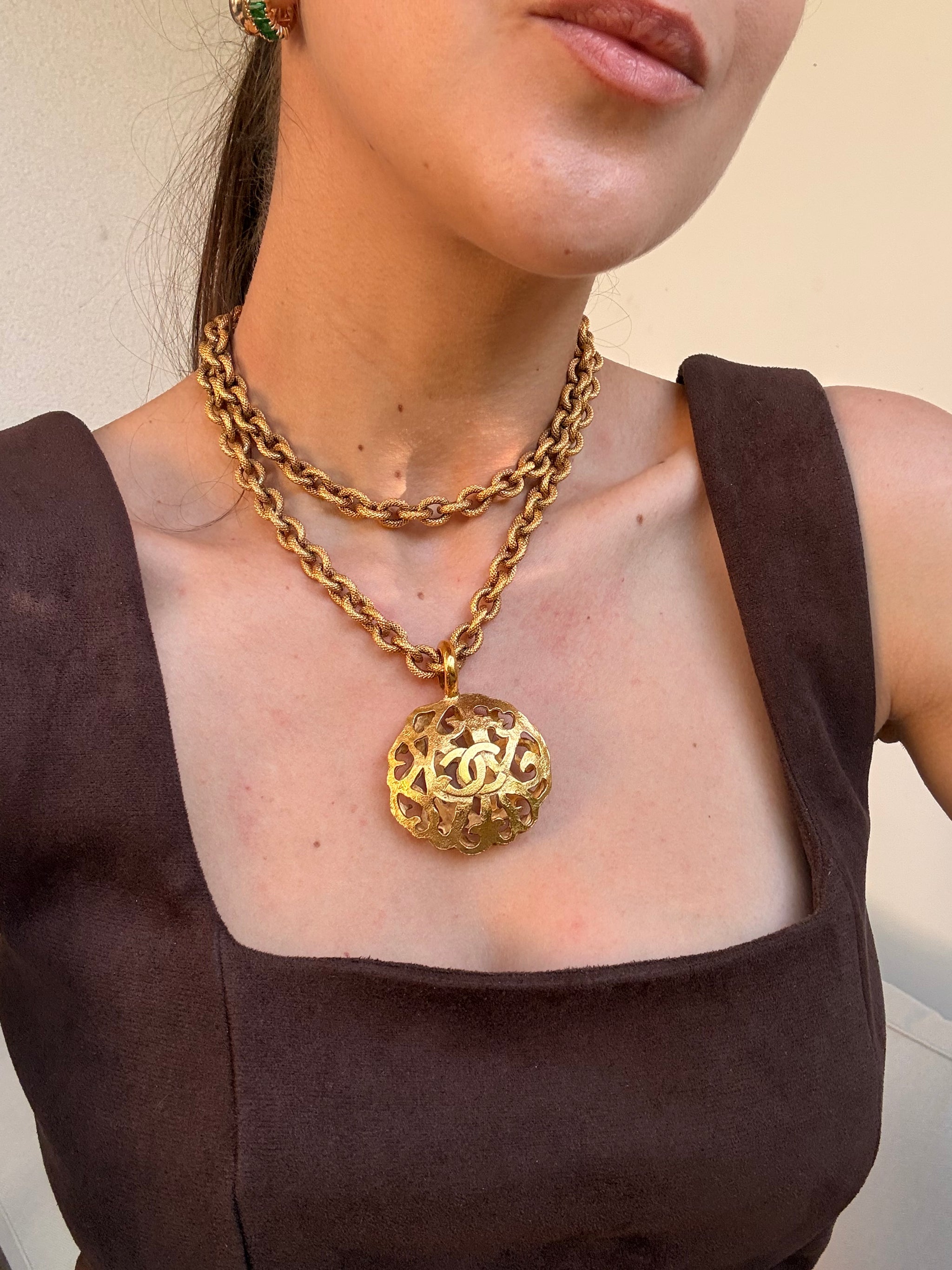 Chanel long necklace - openwork CC pendant