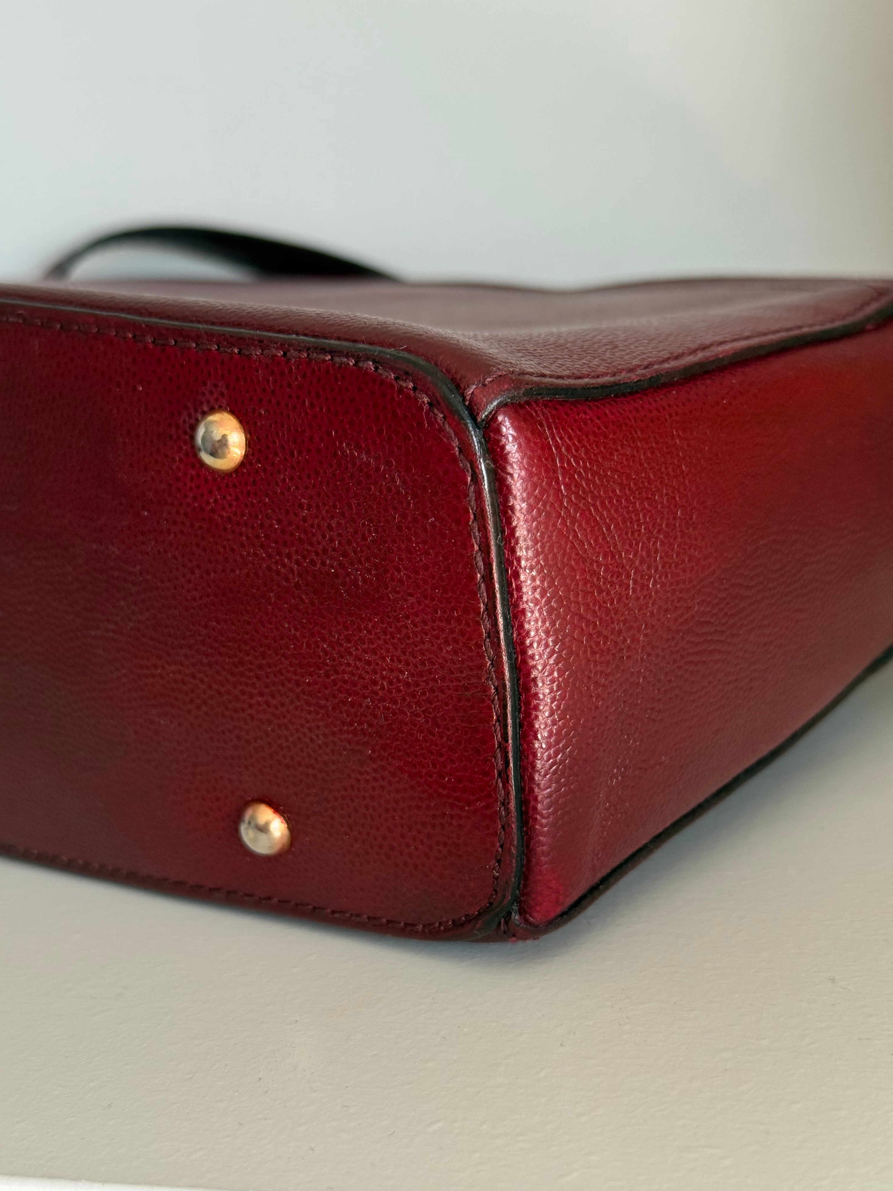 Sac Céline en cuir rouge
