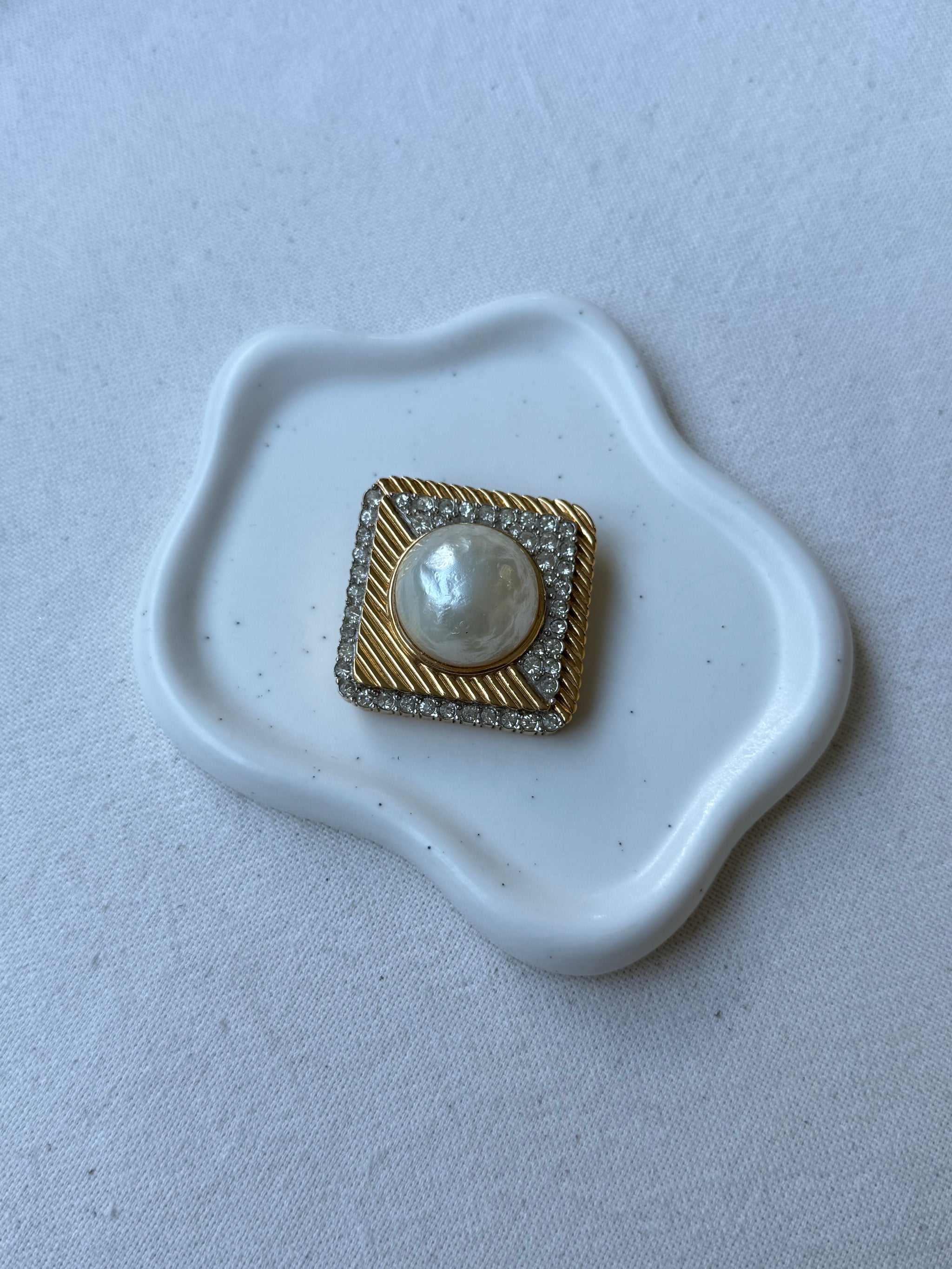 Broche Nina Ricci vintage - Perle et strass