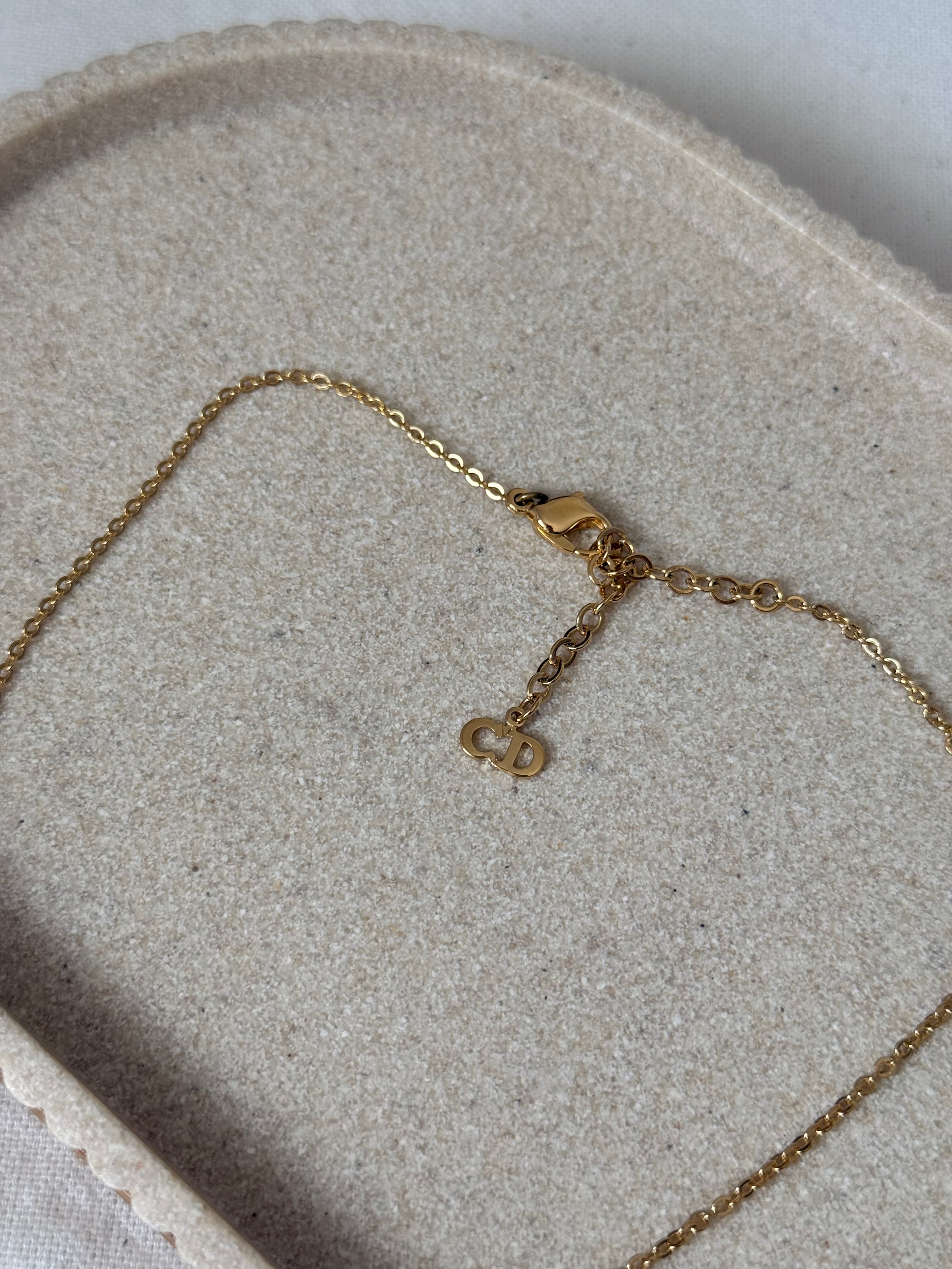 Collier Christian Dior vintage - Pendentif CD cœur et strass