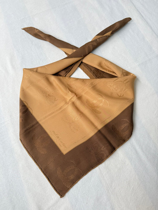 Foulard Cartier – Camel et Marron avec surpiqûres