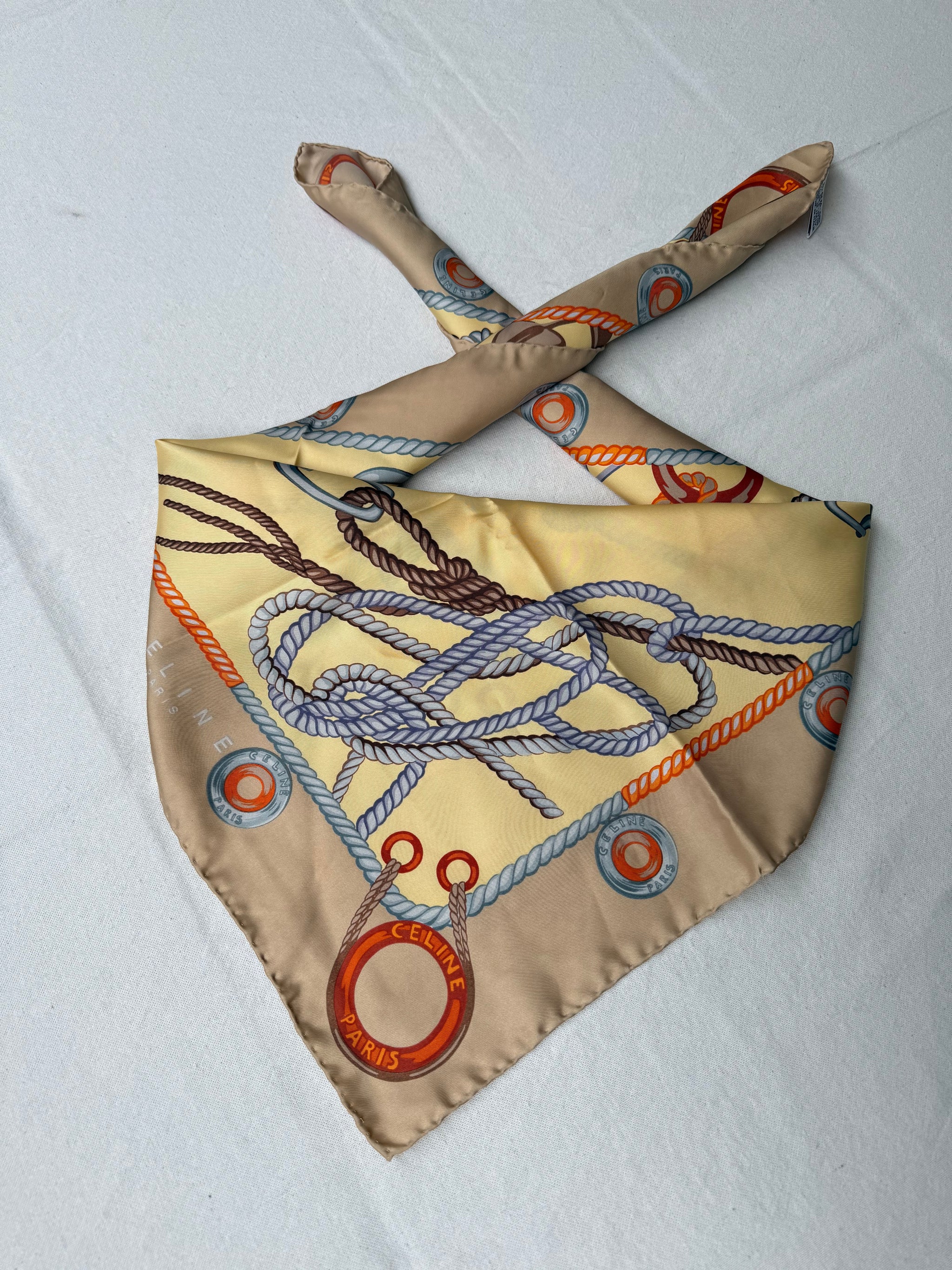 Céline Scarf – Ropes and Chains