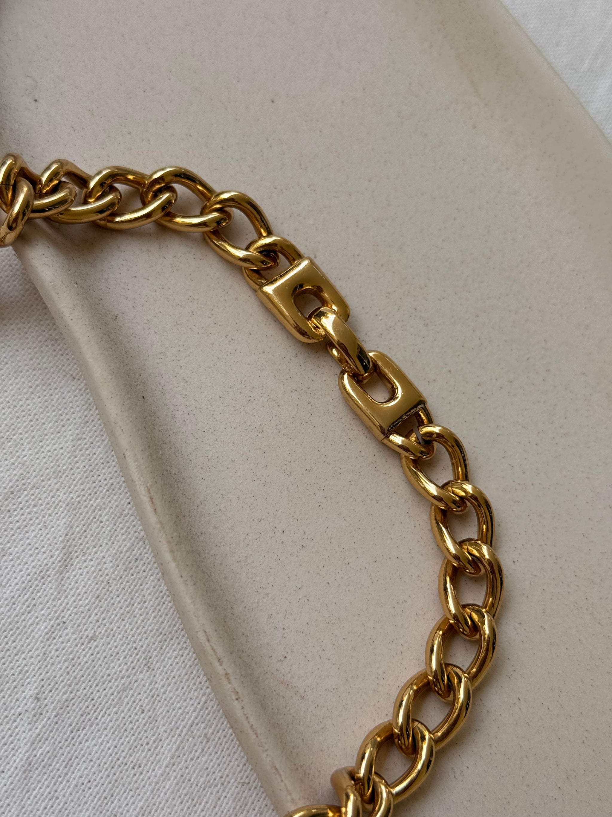 Collier Helena Rubinstein vintage - Maille dorée et émail ivoire