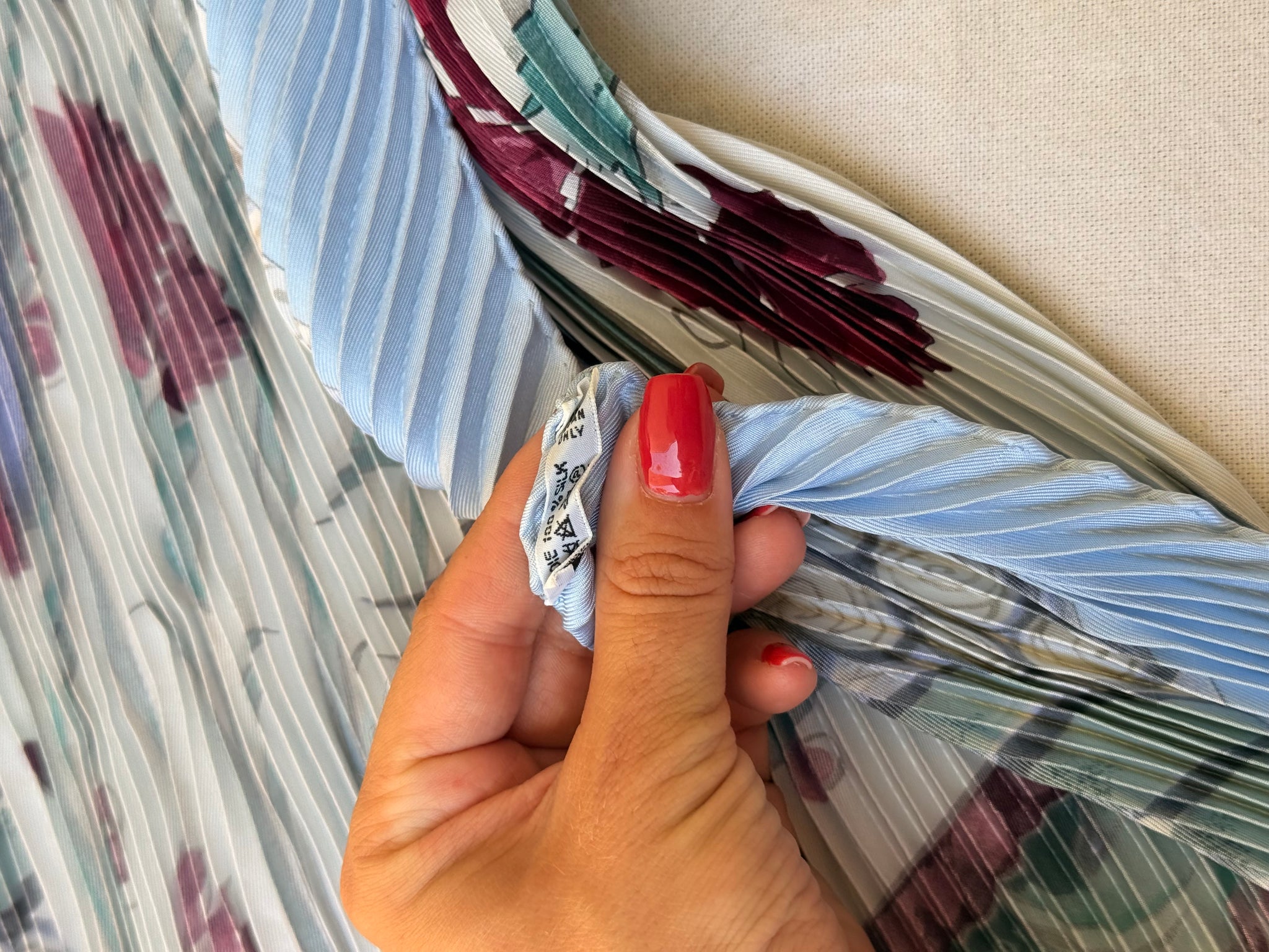 Foulard Hermès plissé – Modèle Céramique Ottomane