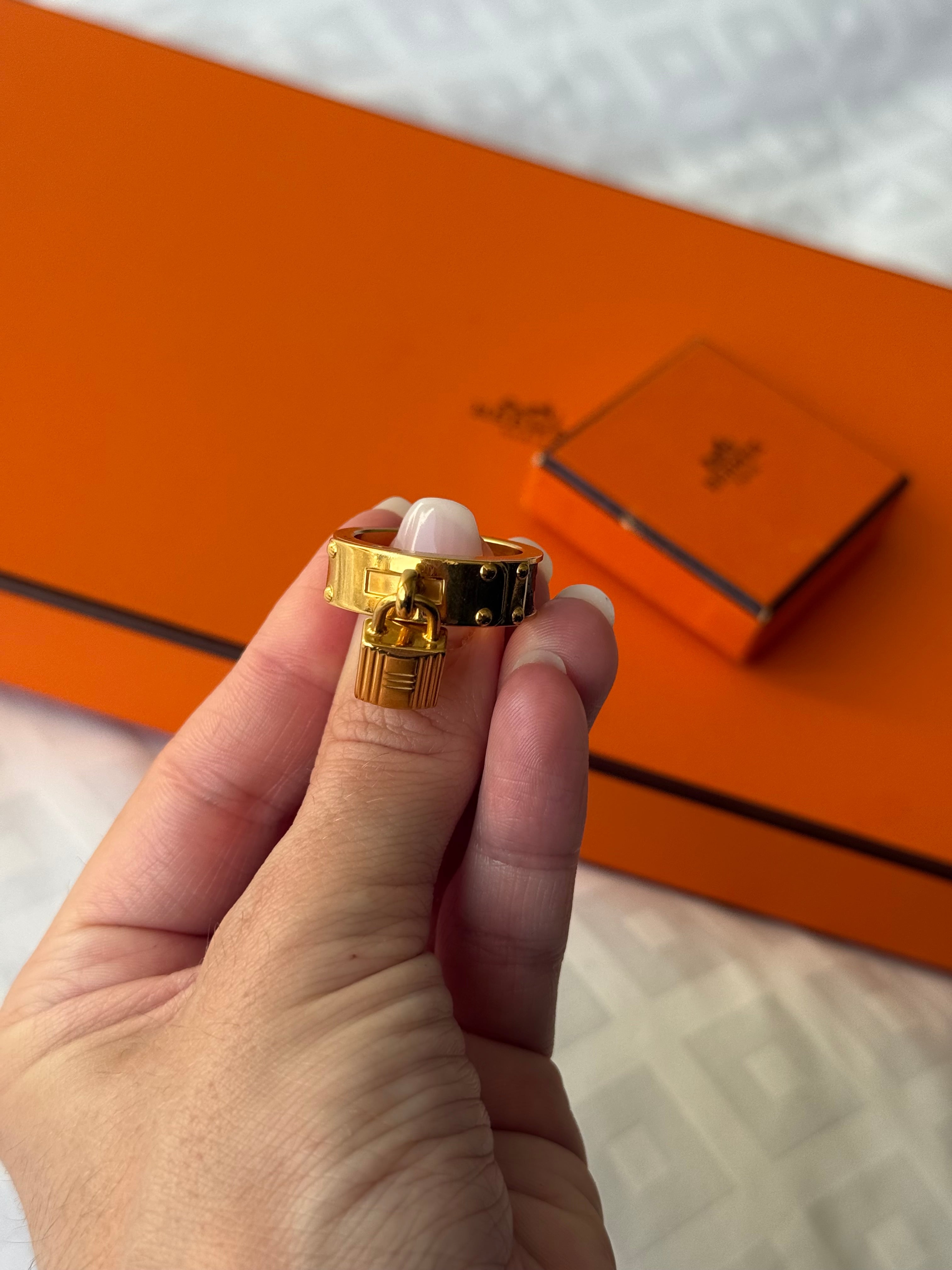 Anneau de foulard Hermès - modèle cadenas kelly