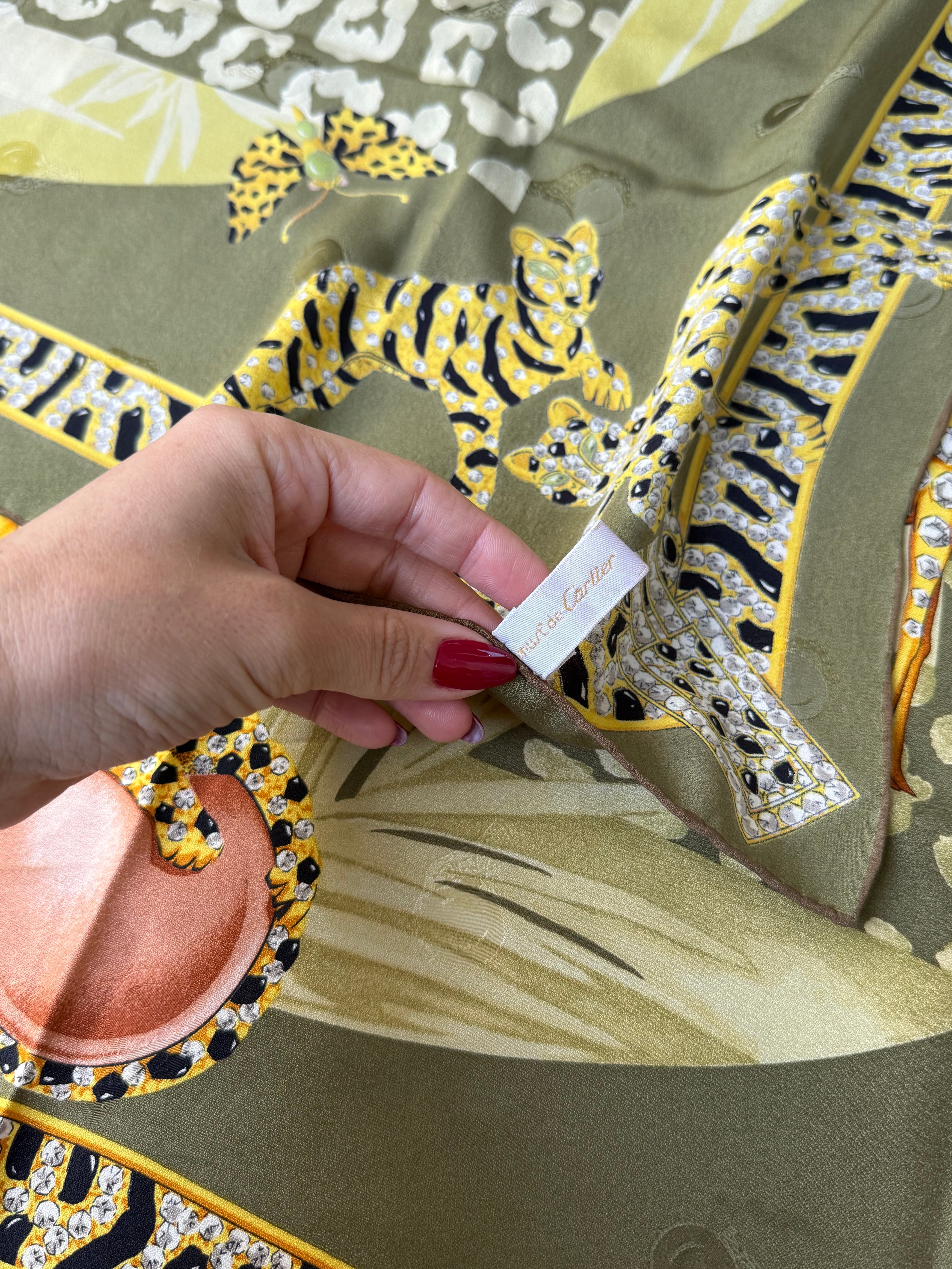 Foulard Cartier – Motif savane kaki