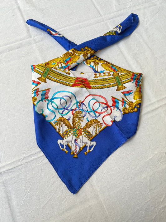 Foulard Hermès – Modèle Luna Park
