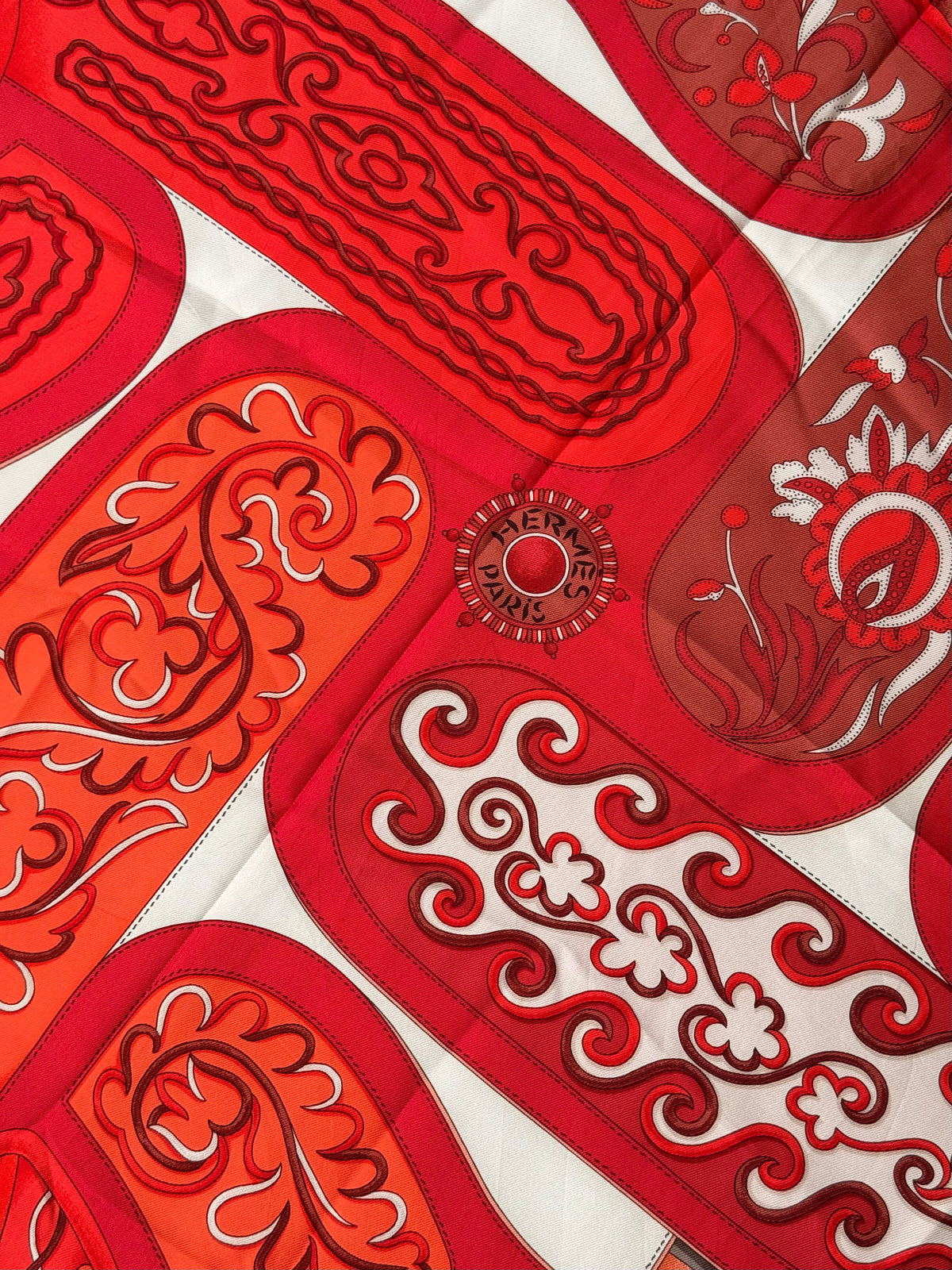 Foulard Hermès – Modèle Festival des Amazones