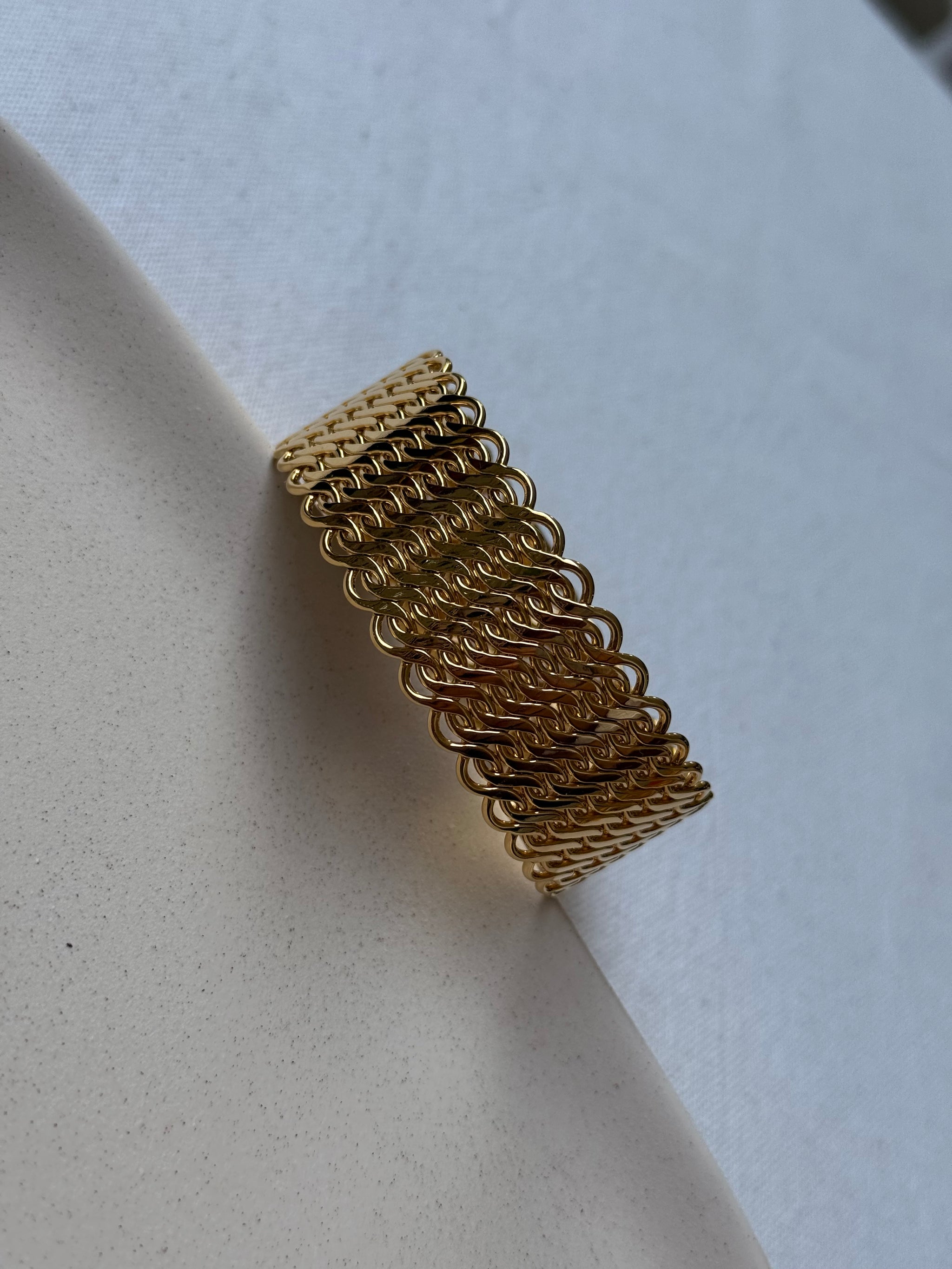 Bracelet Trifari vintage - Jonc tressé doré