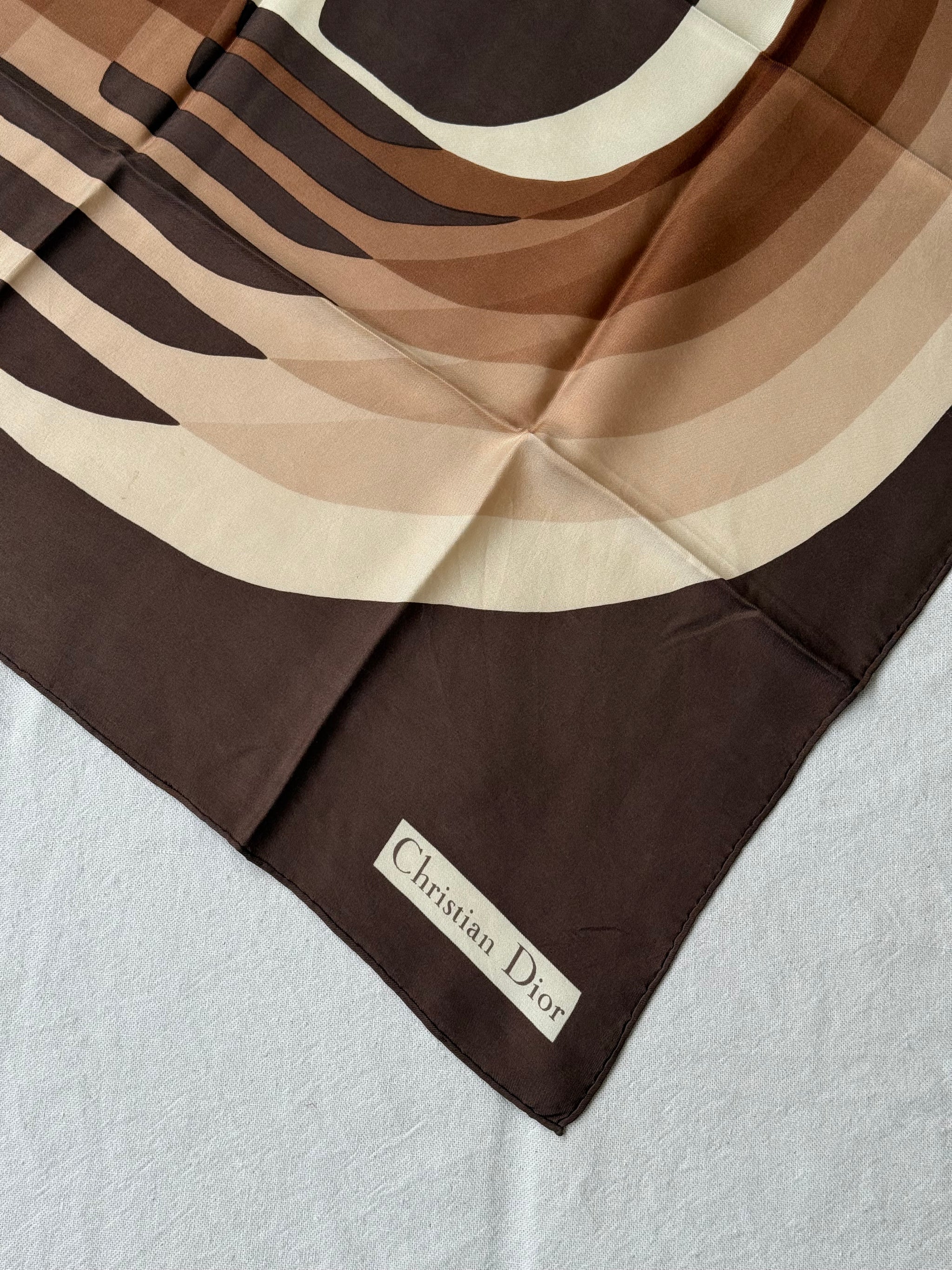 Christian Dior scarf – D graphic pattern brown beige