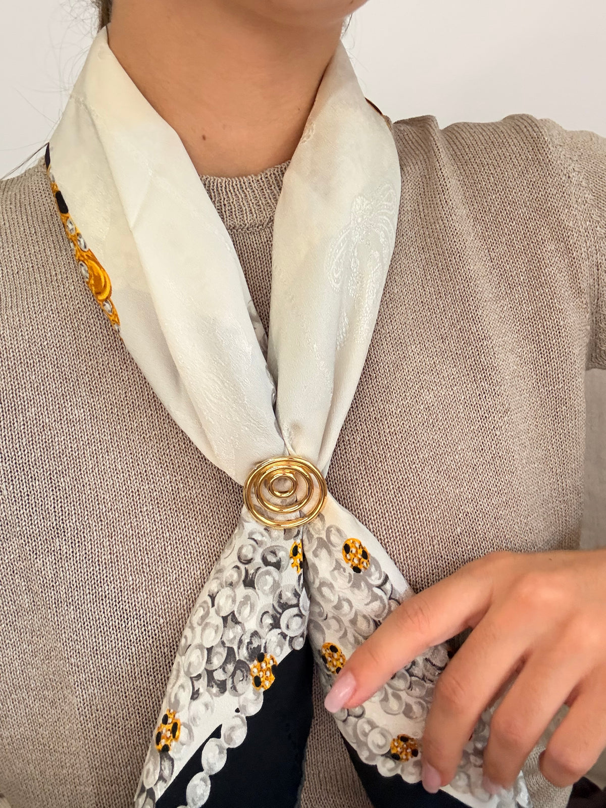 Anneau de foulard vintage - Spirale dorée