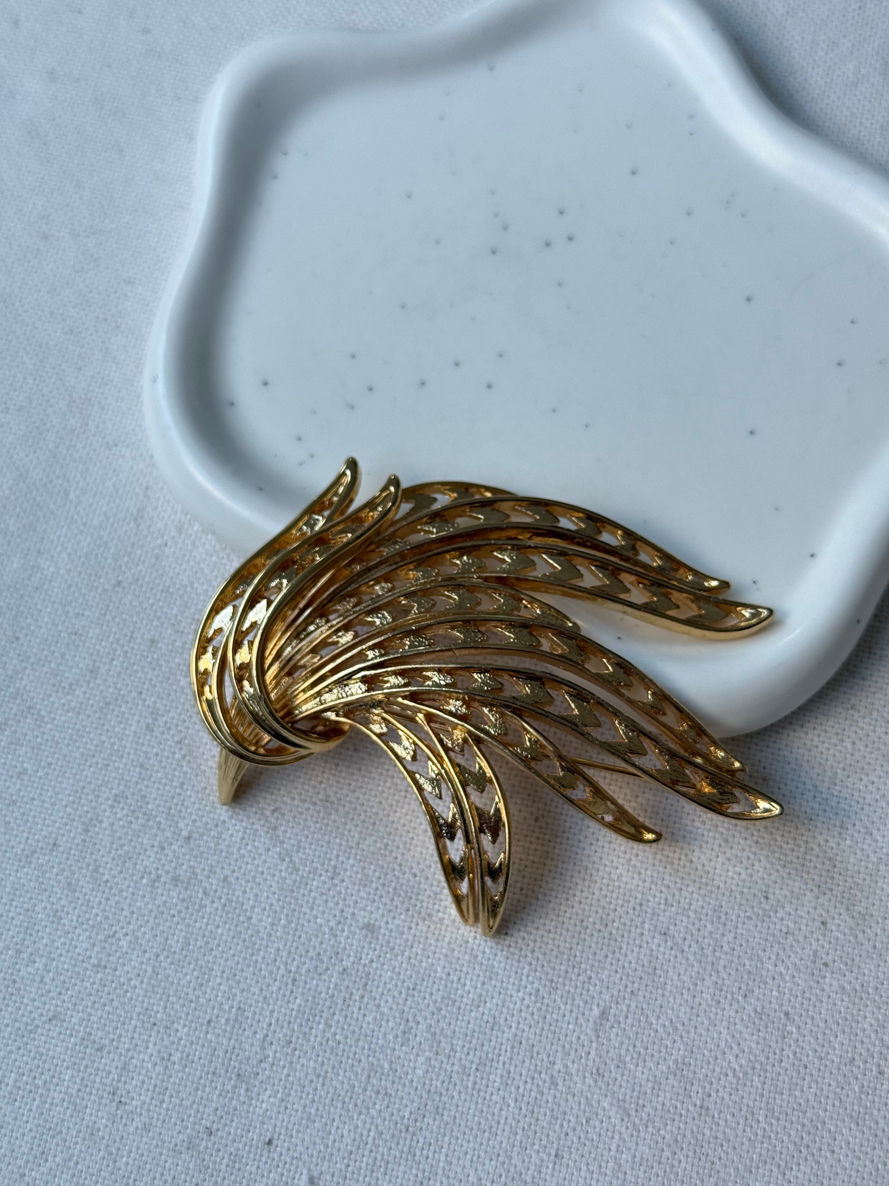 Broche Monet vintage - Feuille dorée