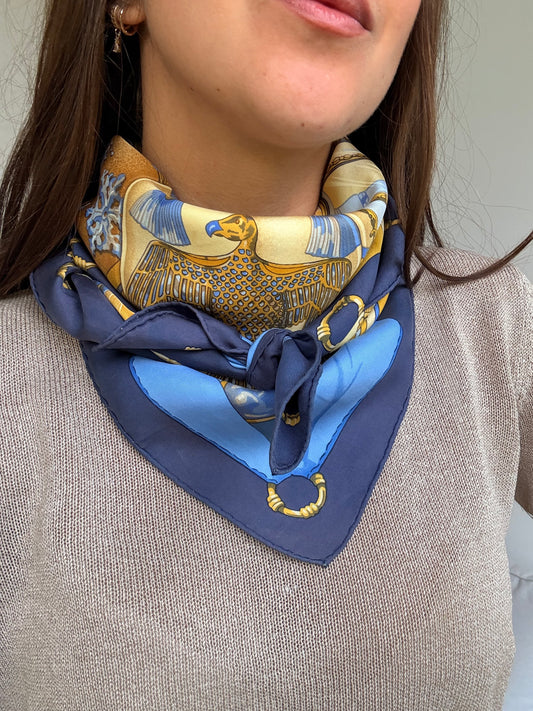 Foulard Hermès – Modèle Soleil de Soie