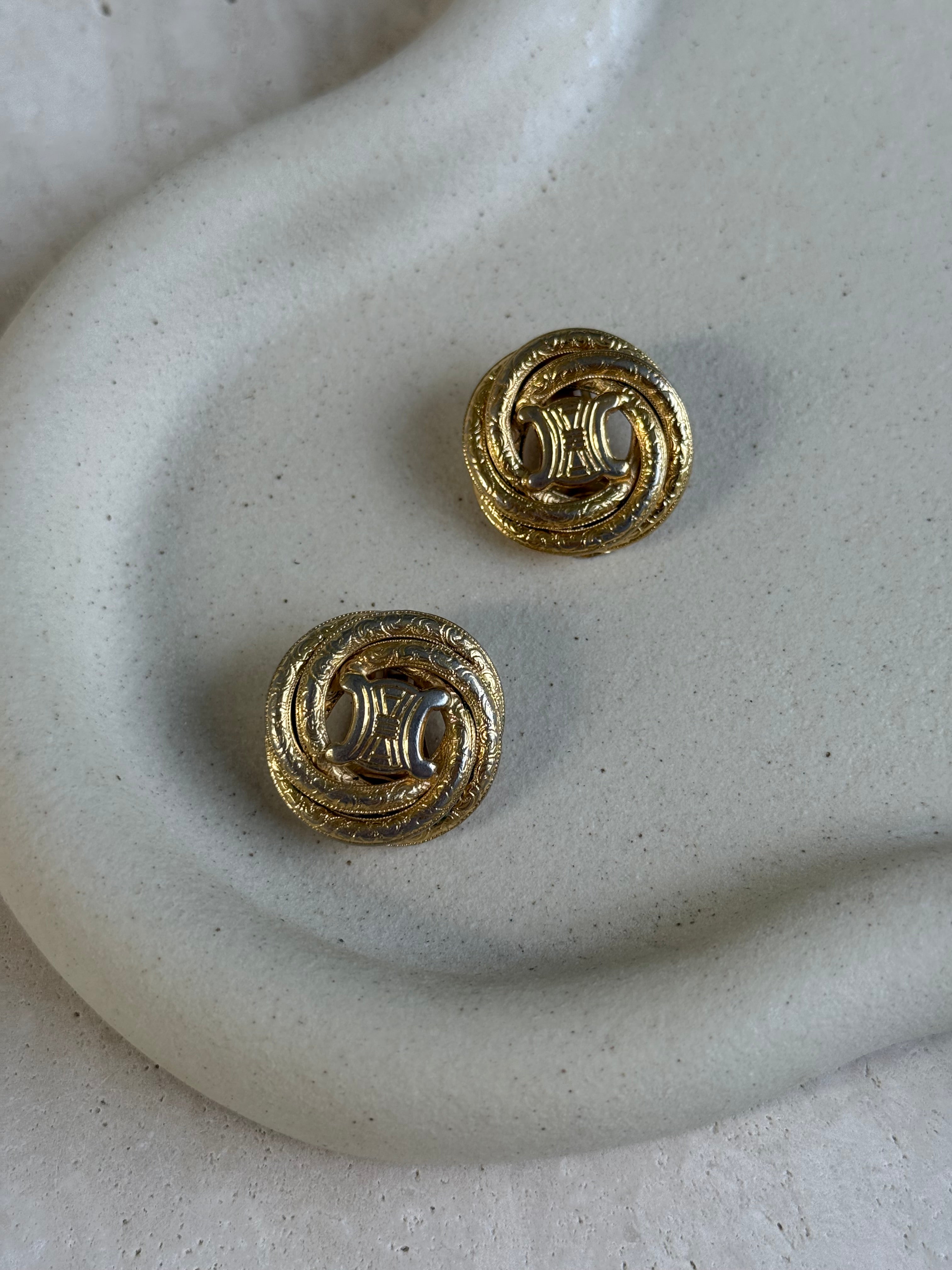 Boucles d’oreilles Céline vintage - Logo Triomphe entrelacé dorées