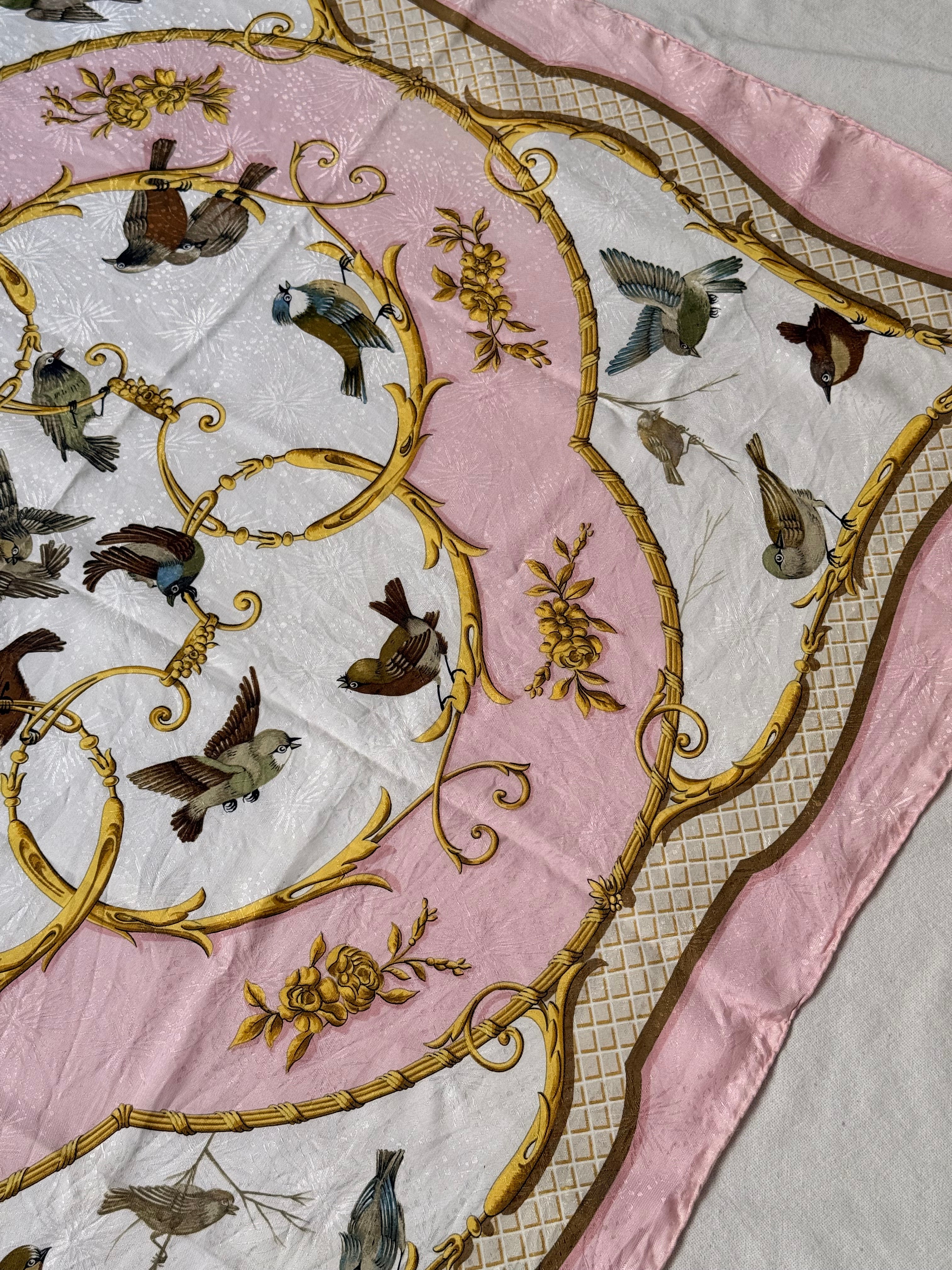 Foulard Hermès – Modèle La Clé des Champs