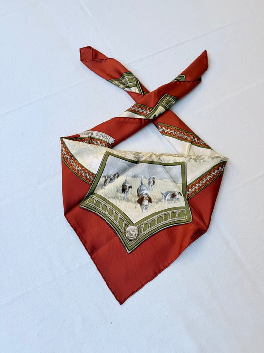 Foulard Hermès – Modèle Petite Vénerie