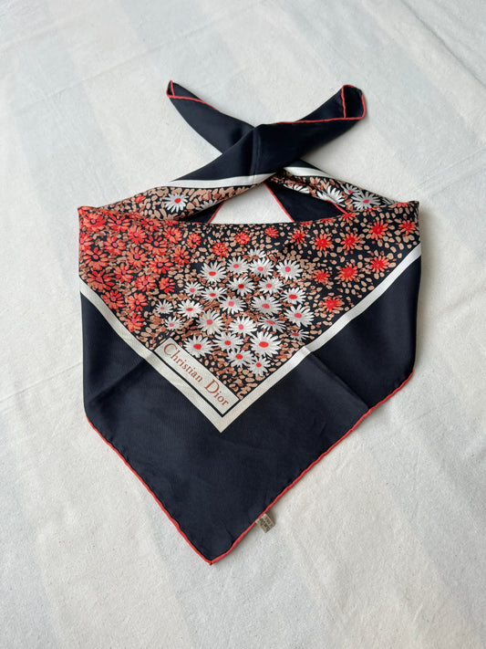 Foulard Christian Dior – Modèle noir à fleurs