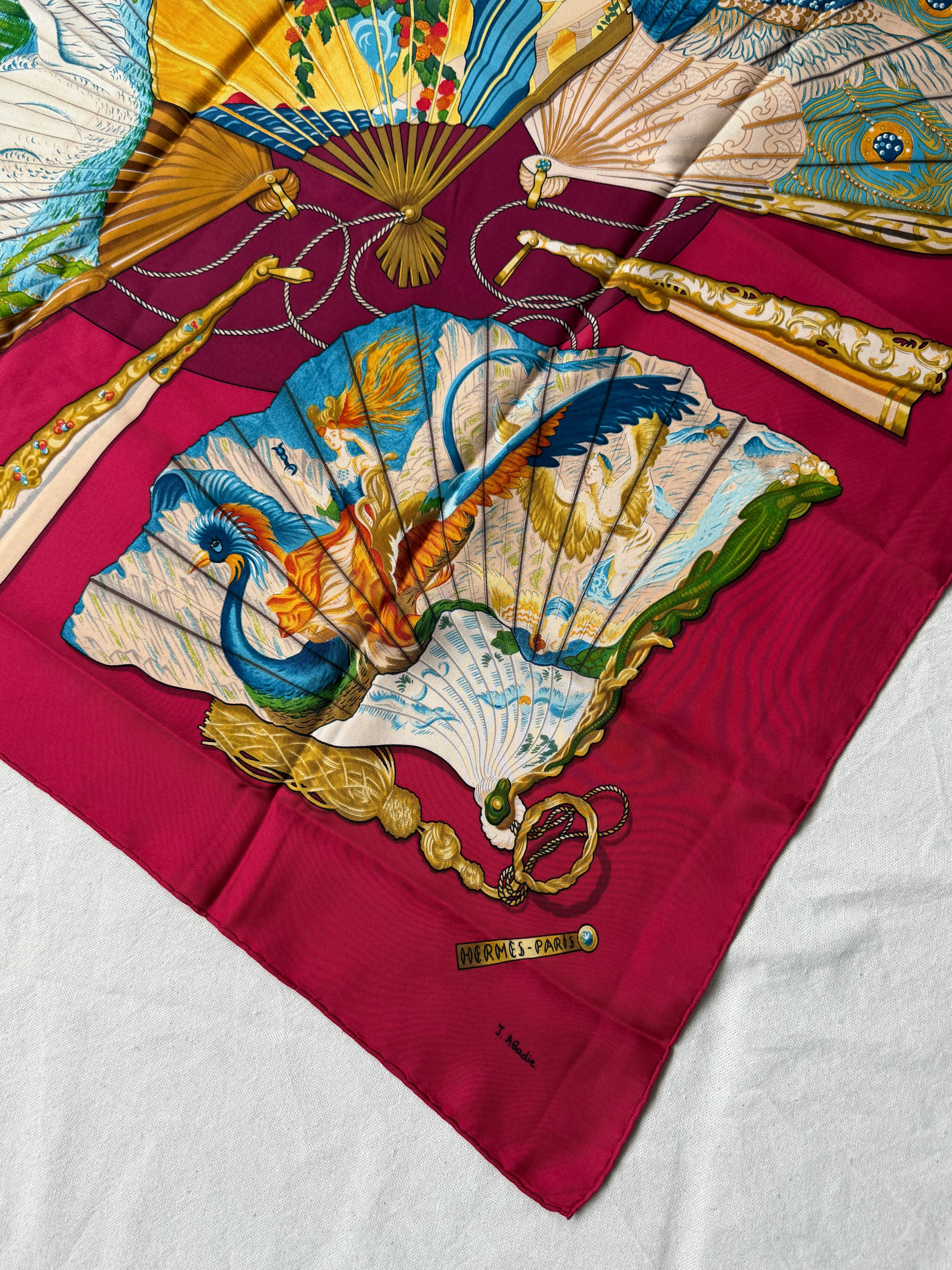 Foulard Hermès – Modèle Brise de Charme