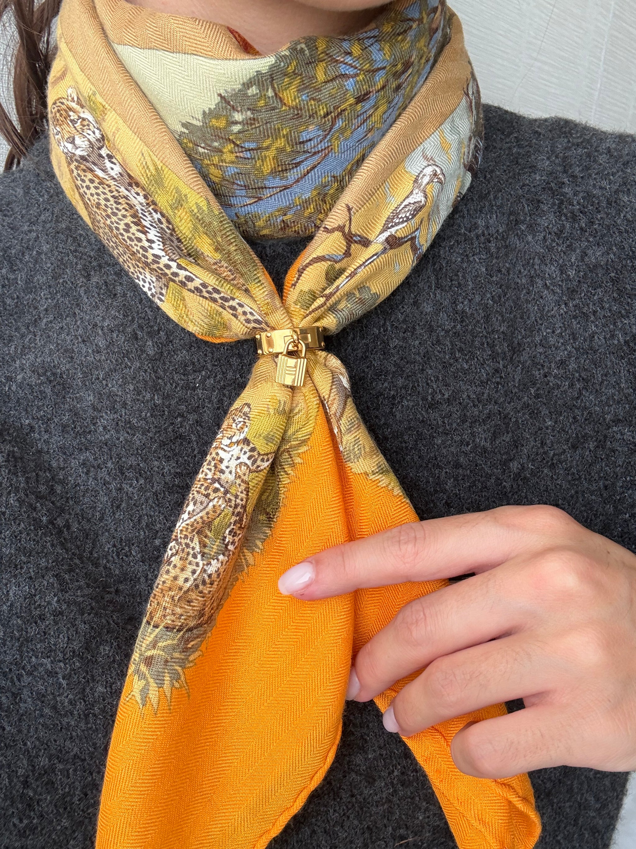 Anneau de foulard Hermès - modèle cadenas kelly
