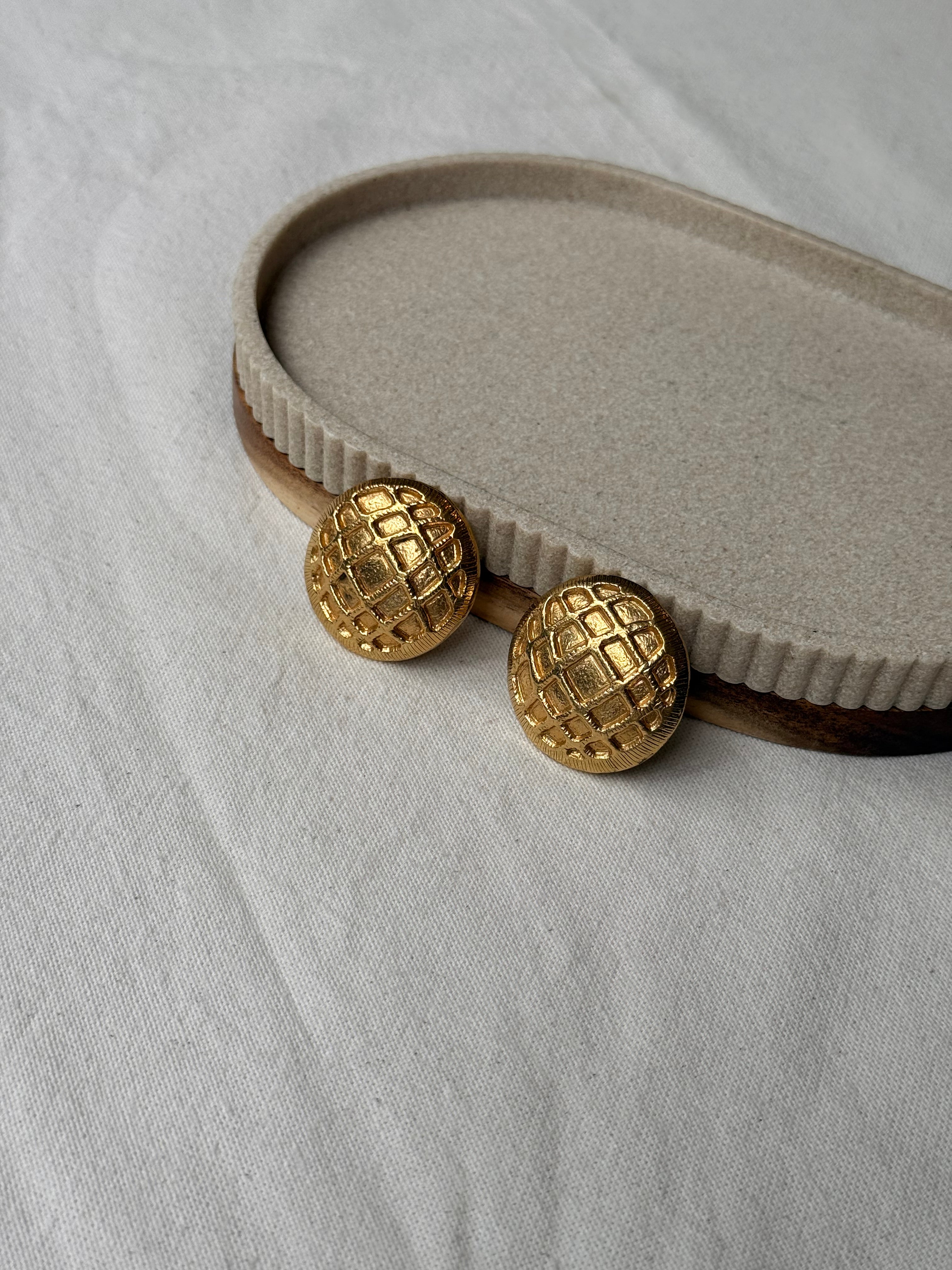 Boucles d’oreilles Rochas vintage - Rondes motifs géométriques dorés