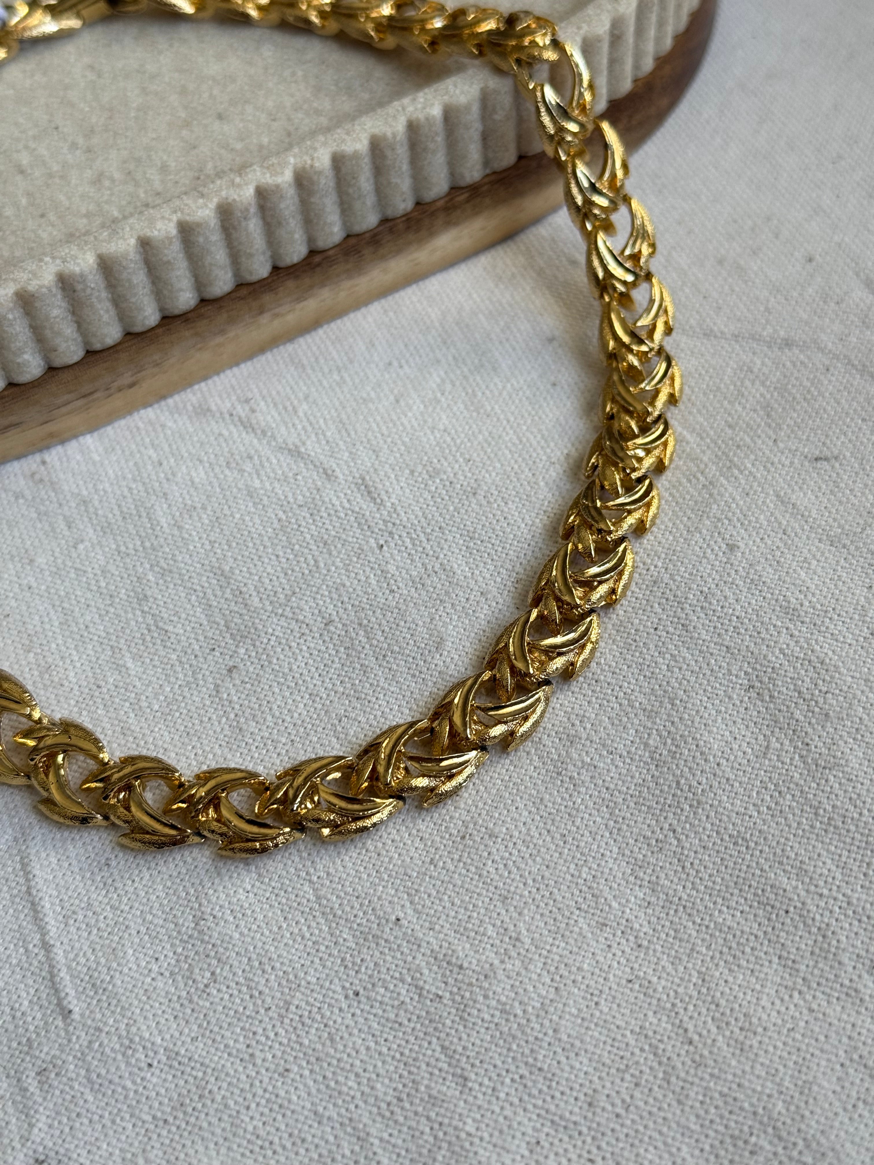 Collier doré vintage - Maille dorée travaillée