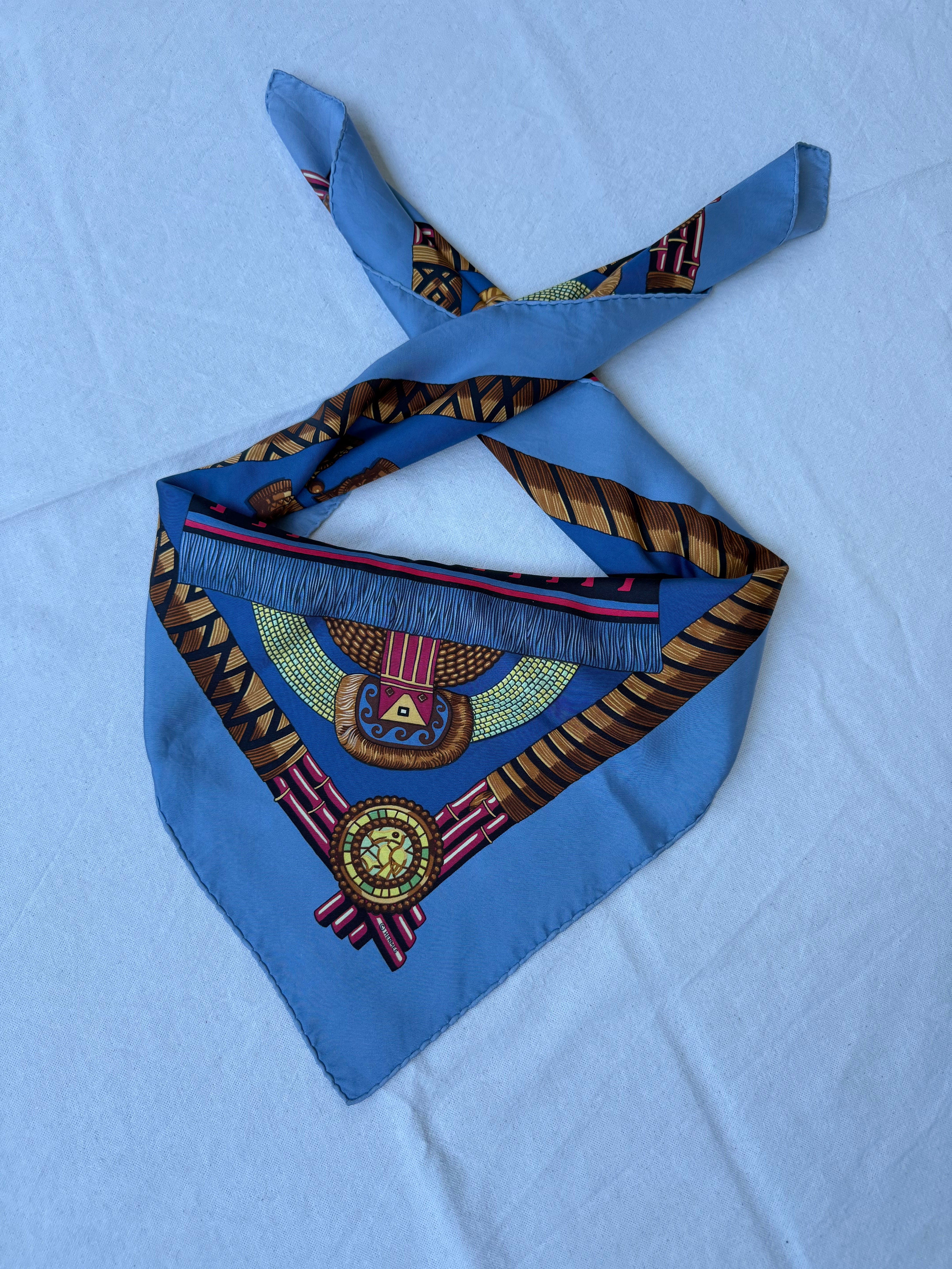 Foulard Hermès – Modèle Huaca Piru