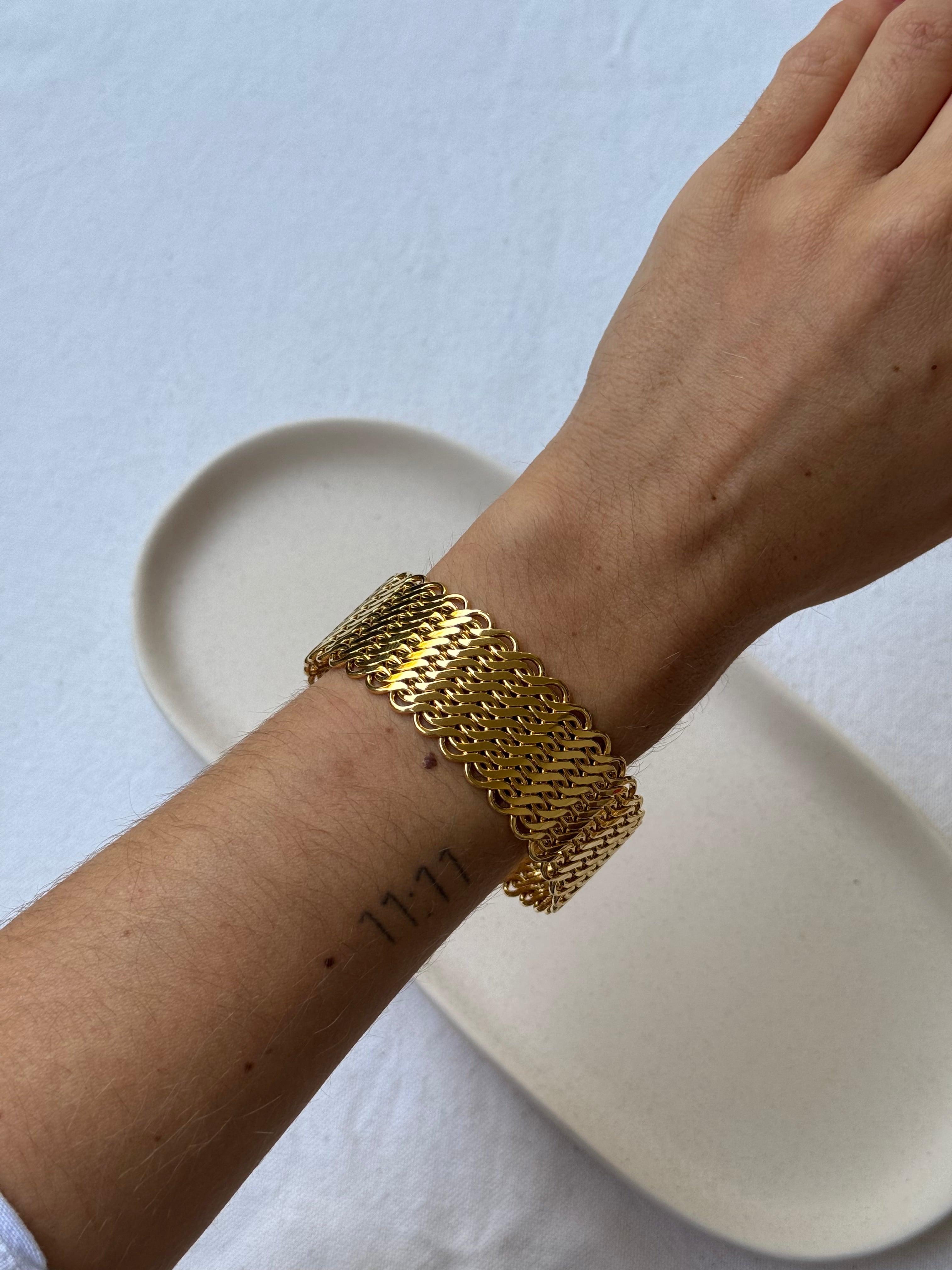 Bracelet Trifari vintage - Jonc tressé doré