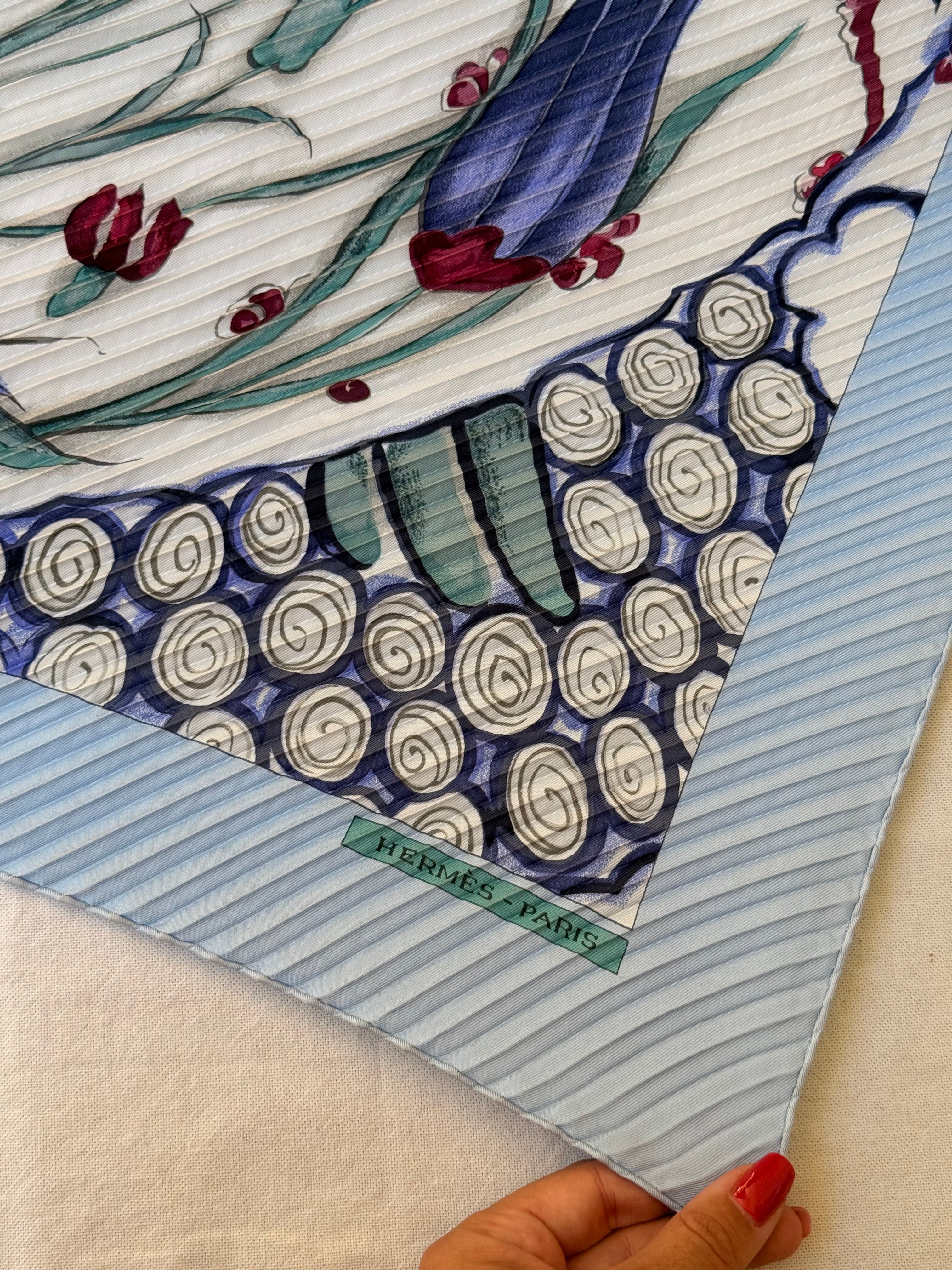 Foulard Hermès plissé – Modèle Céramique Ottomane