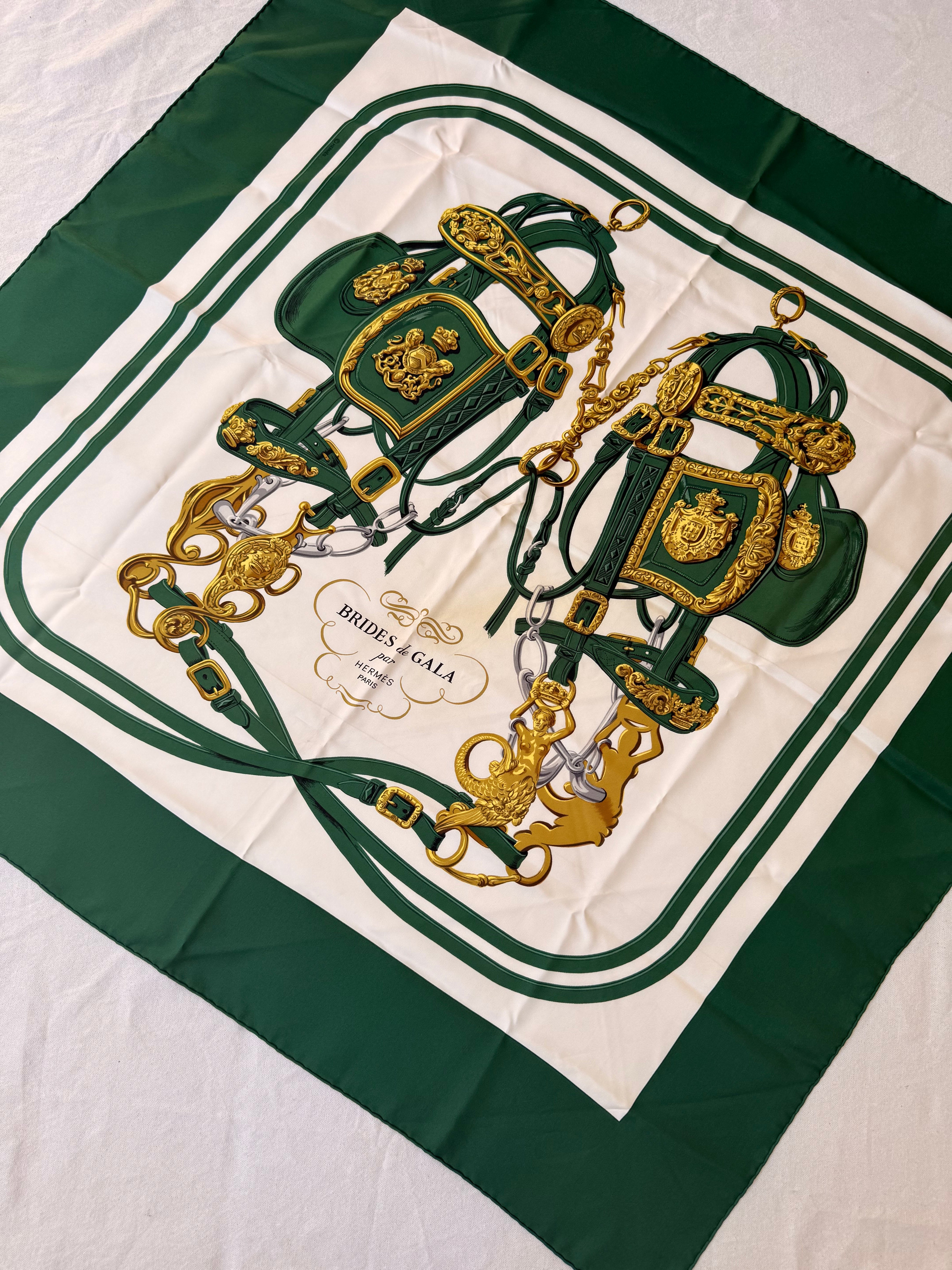 Foulard Hermès – Modèle Brides de Gala