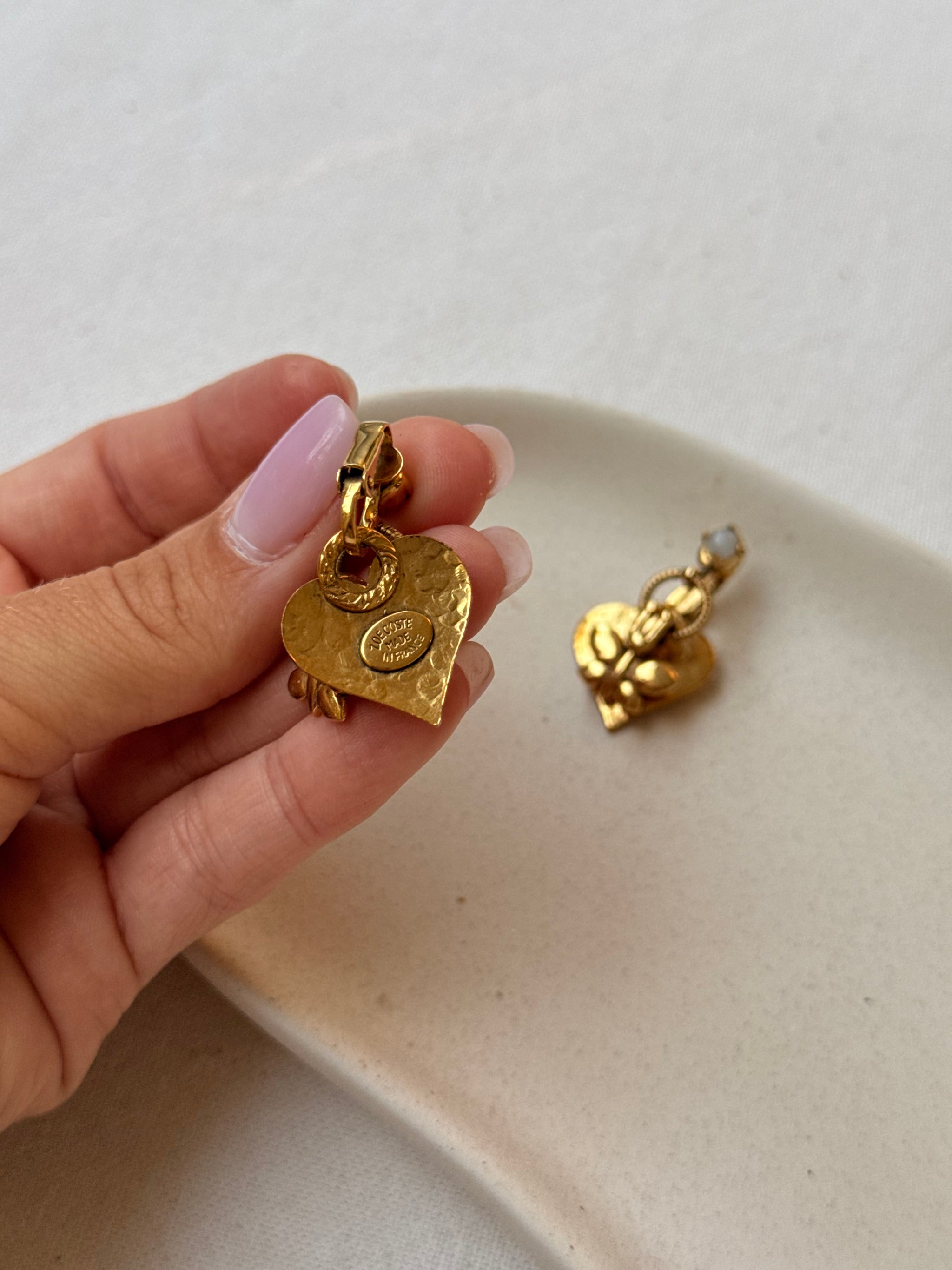 Boucles d’oreilles Zoé Coste vintage - Pendantes dorées