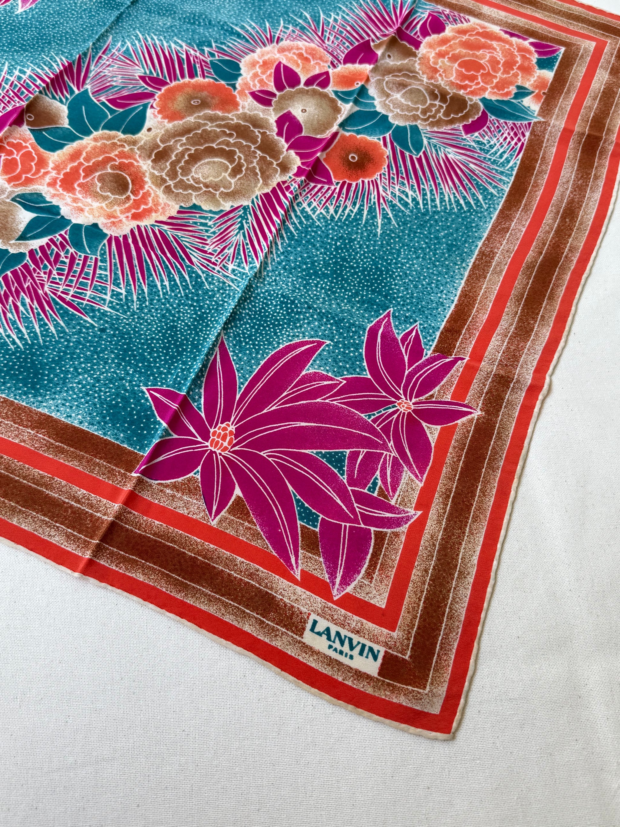 Foulard Lanvin – Modèle floral