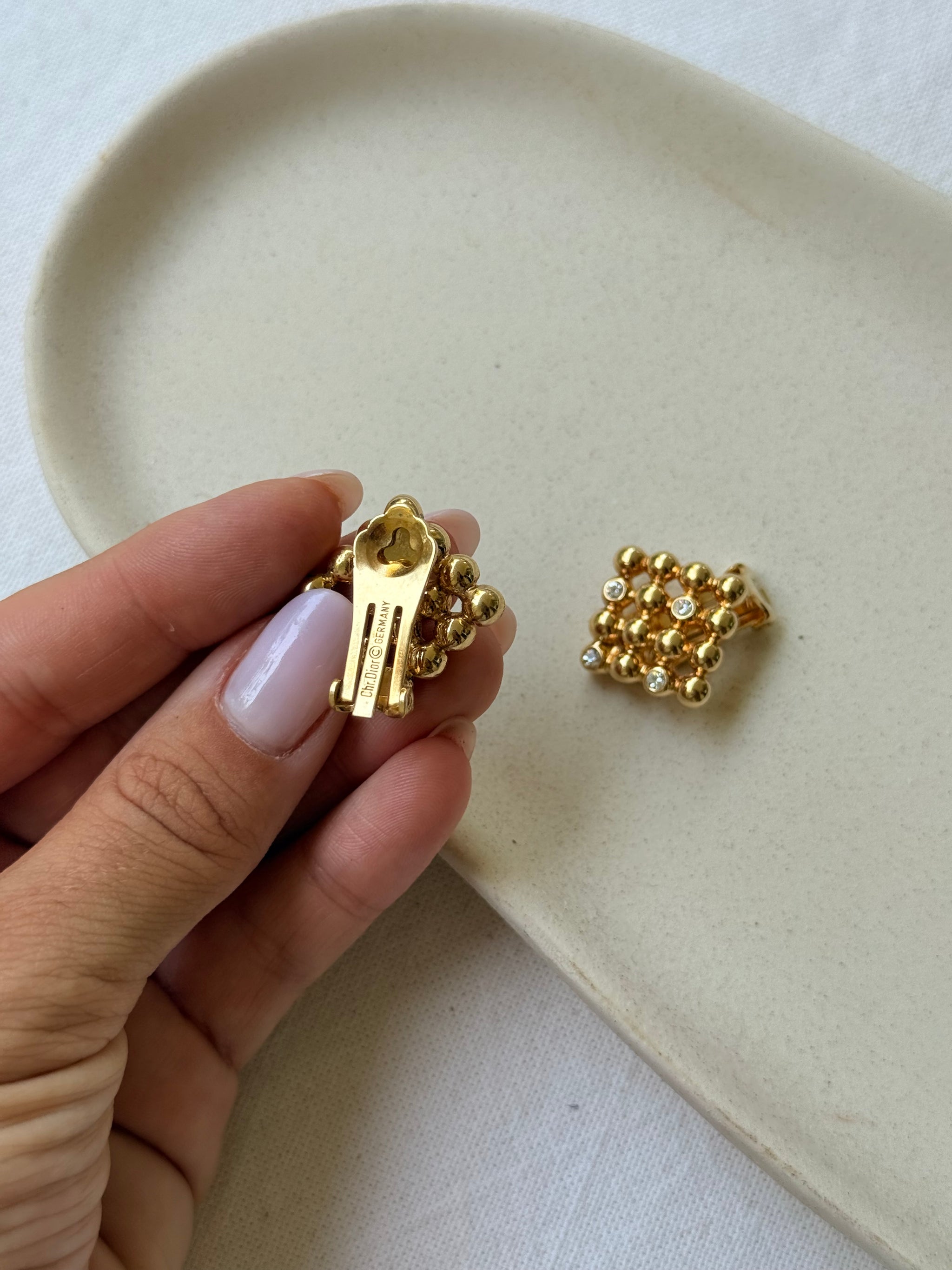 Boucles d’oreilles Christian Dior vintage - Dorées et strass