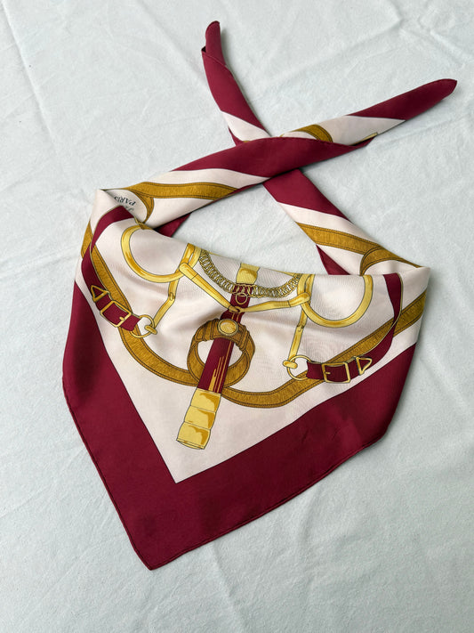 Foulard Hermès – Modèle Éperon d’Or
