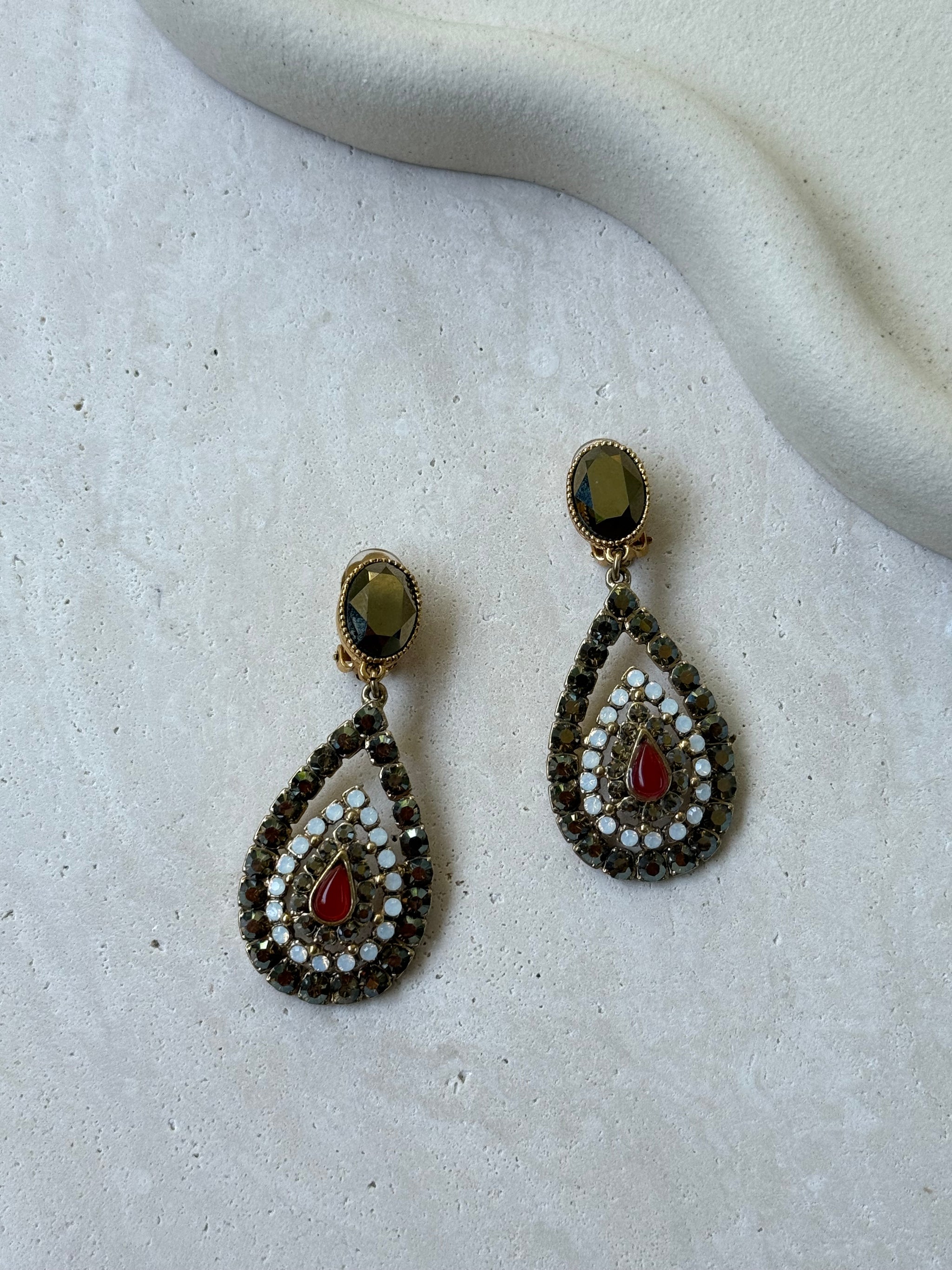 Vintage Poggi Earrings - Rhinestone Dangle