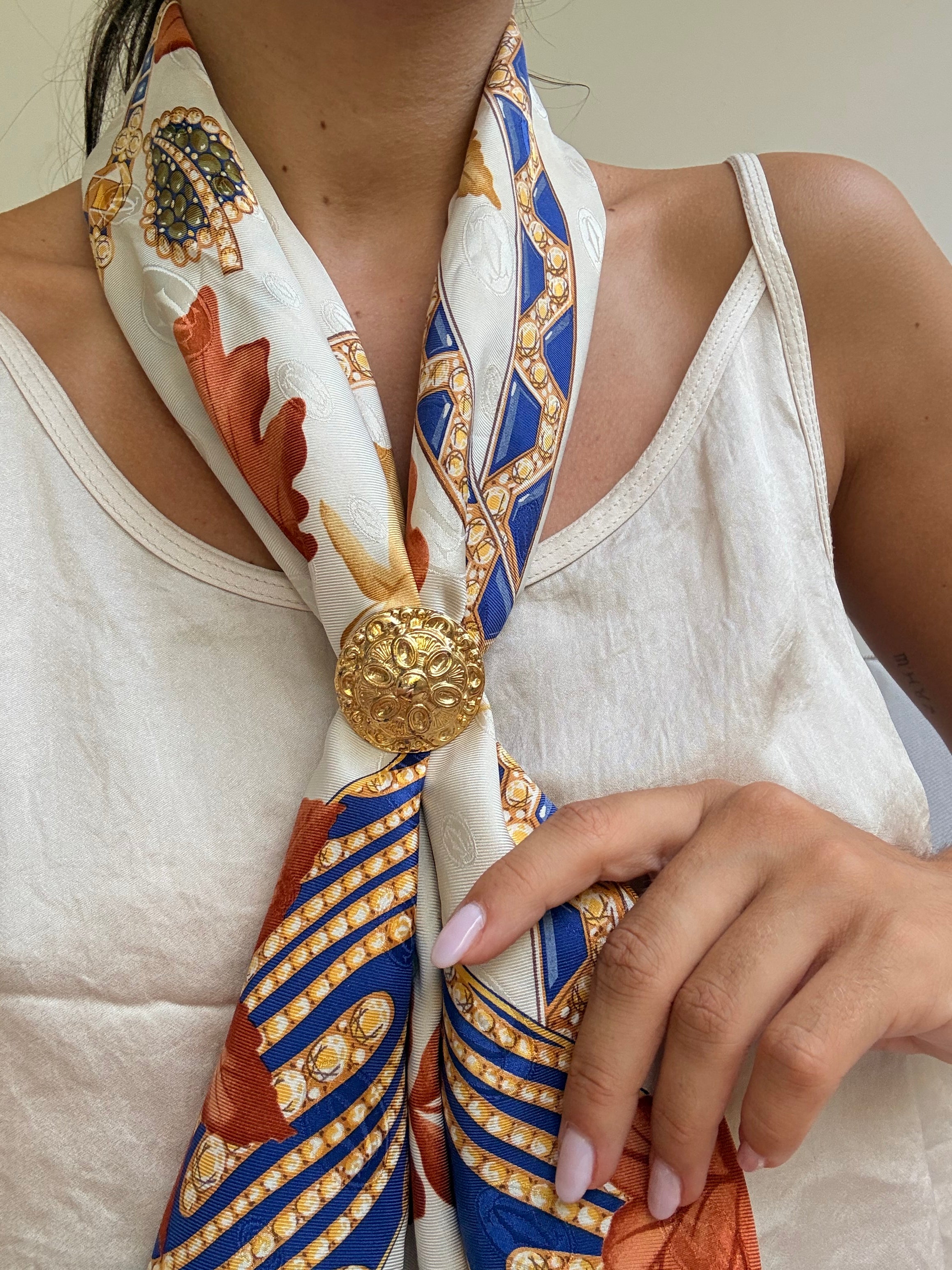 Anneau de foulard vintage - Rosace florale dorée