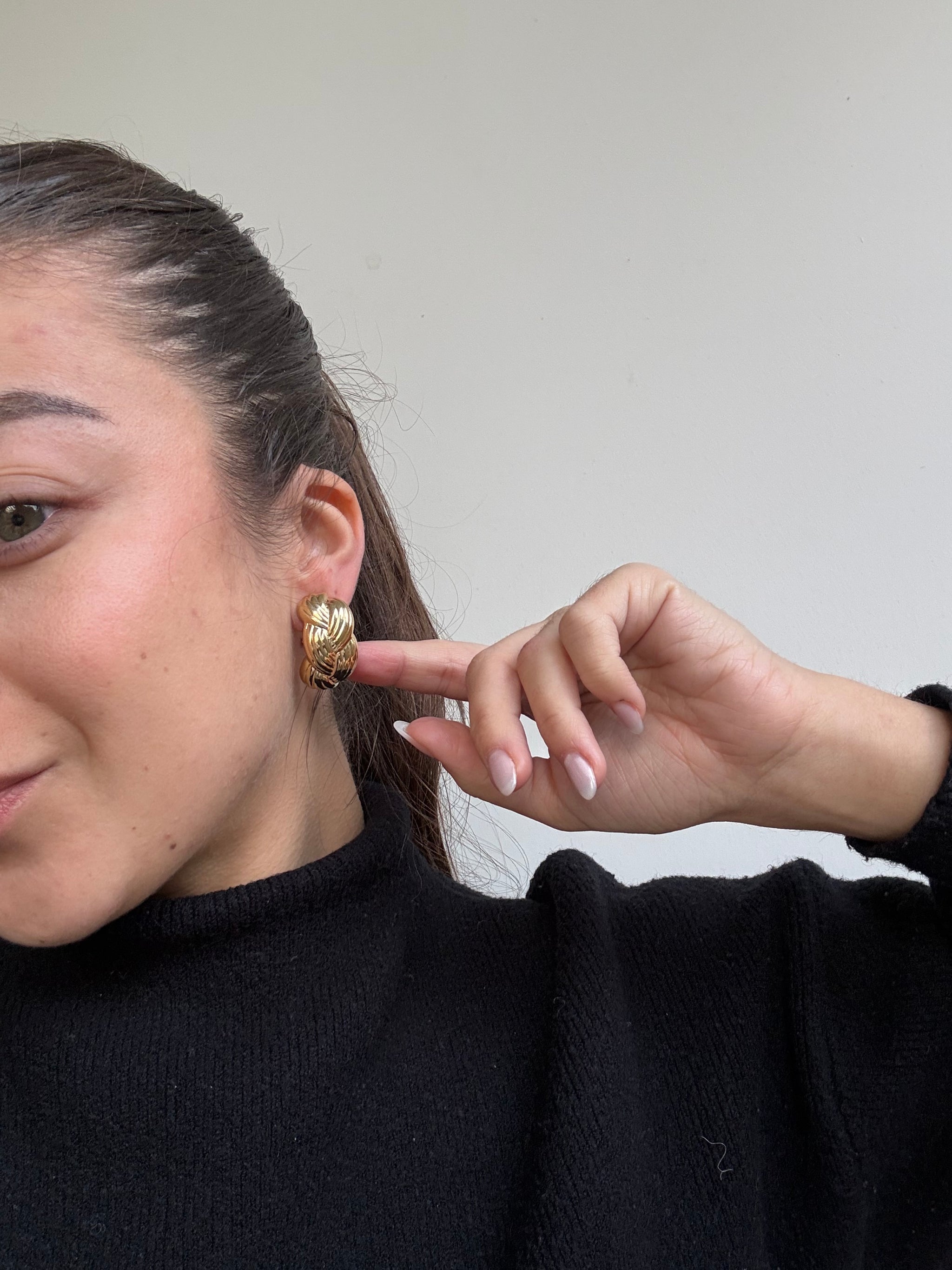 Boucles d’oreilles vintage - Créoles tressées dorées