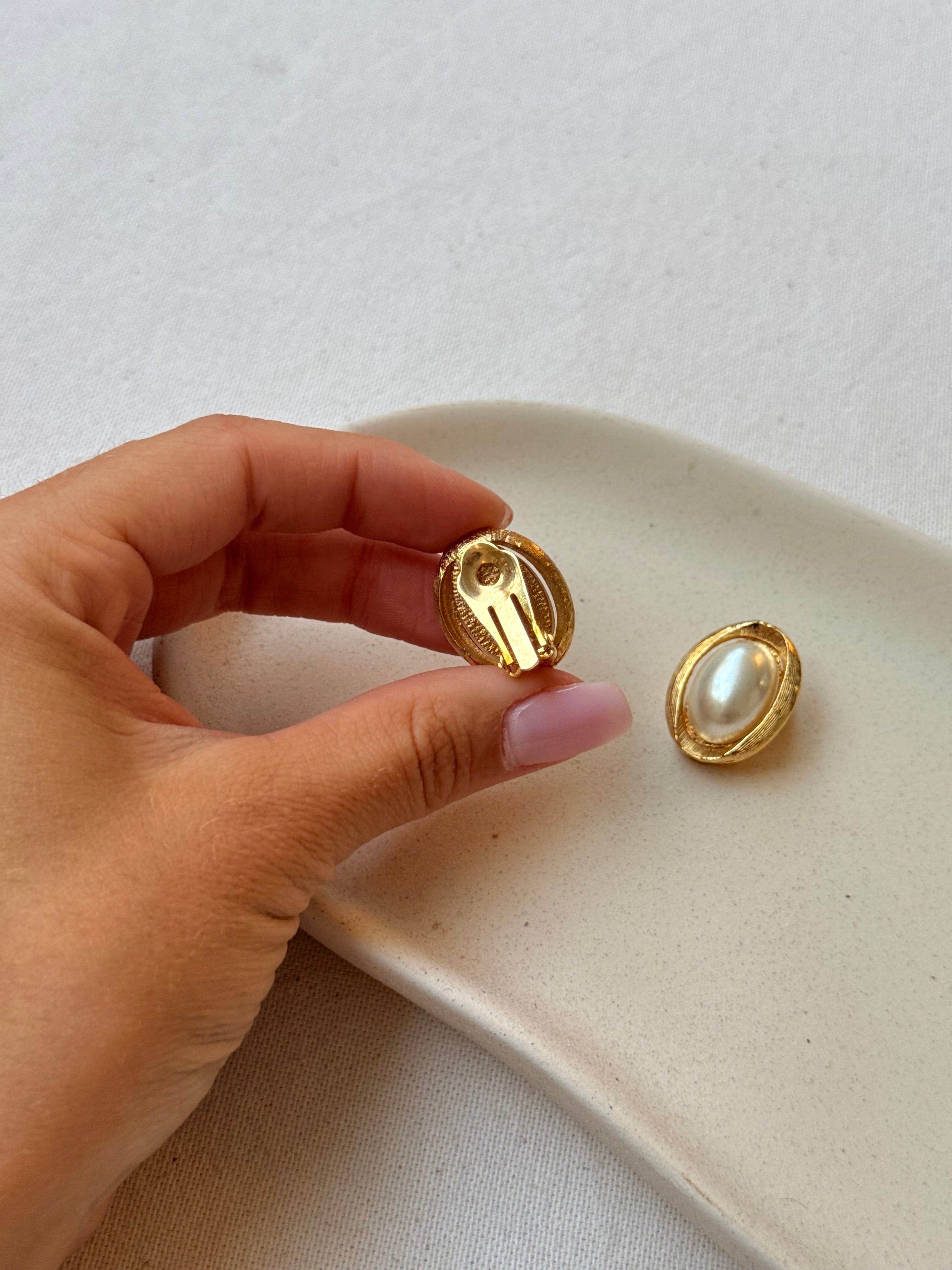 Boucles d’oreilles vintage - Ovales et perles fantaisie