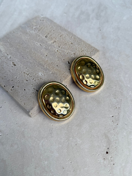 Boucles d’oreilles vintage - Ovales martelées dorées