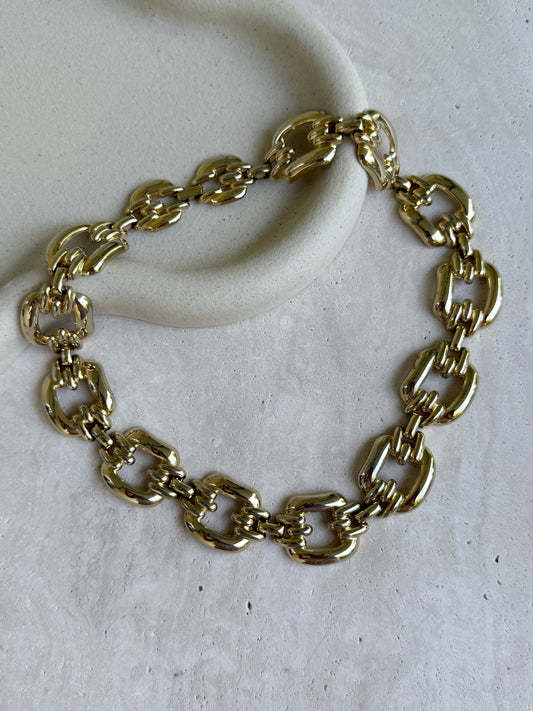 Collier doré vintage - Maillons rectangulaires entrelacés