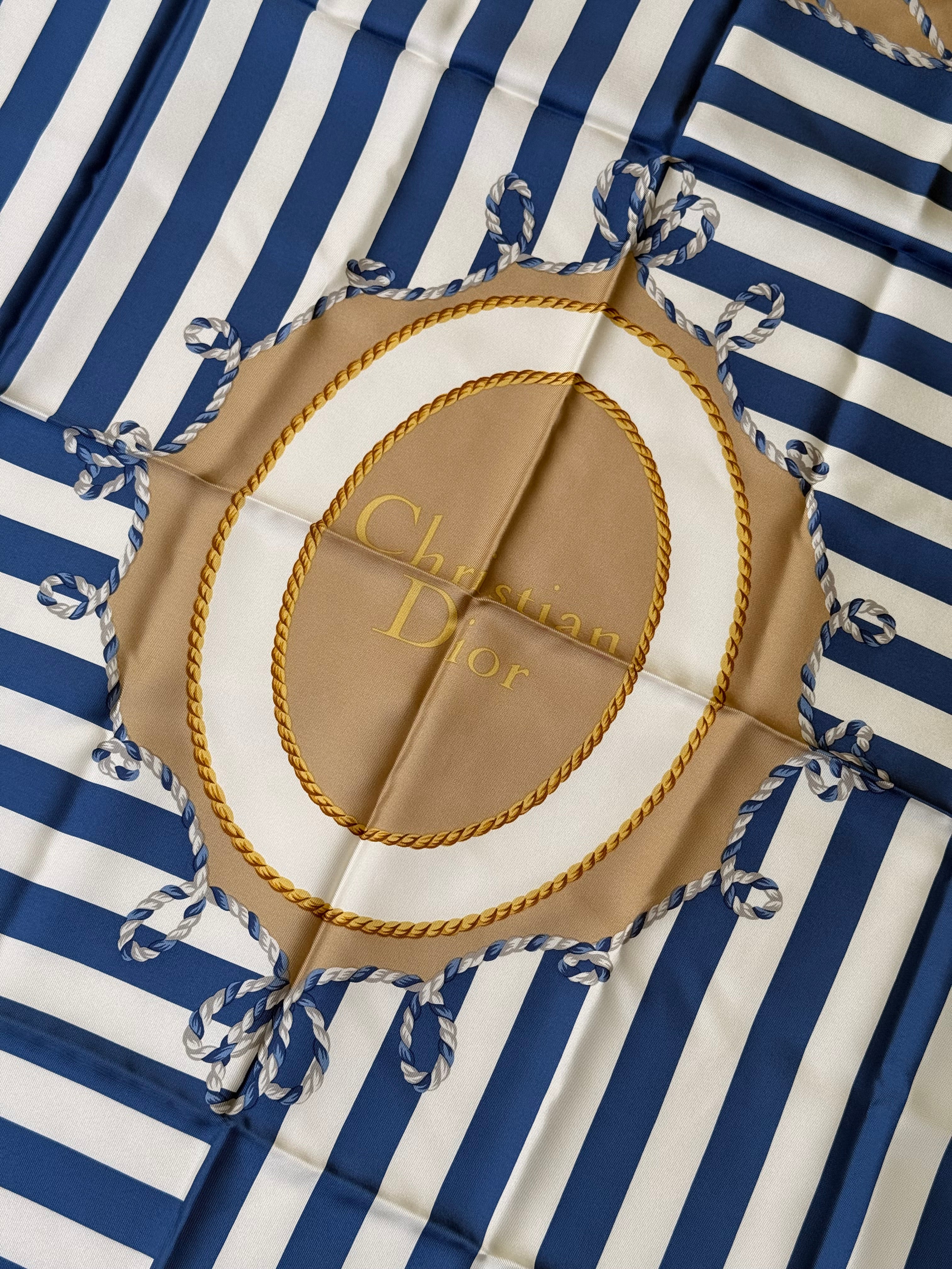 Foulard Christian Dior – Rayures marines et coquillages dorés