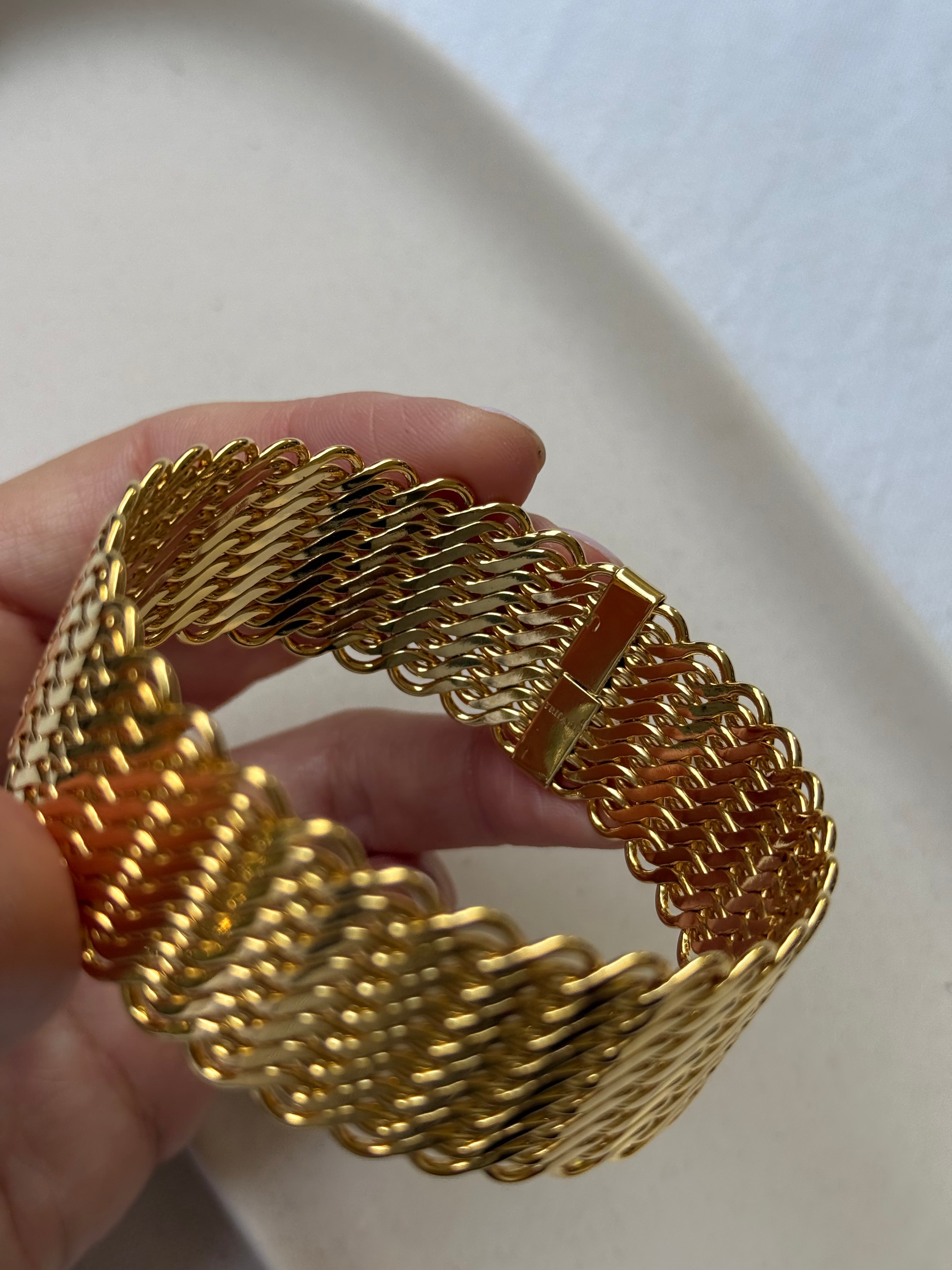 Bracelet Trifari vintage - Jonc tressé doré