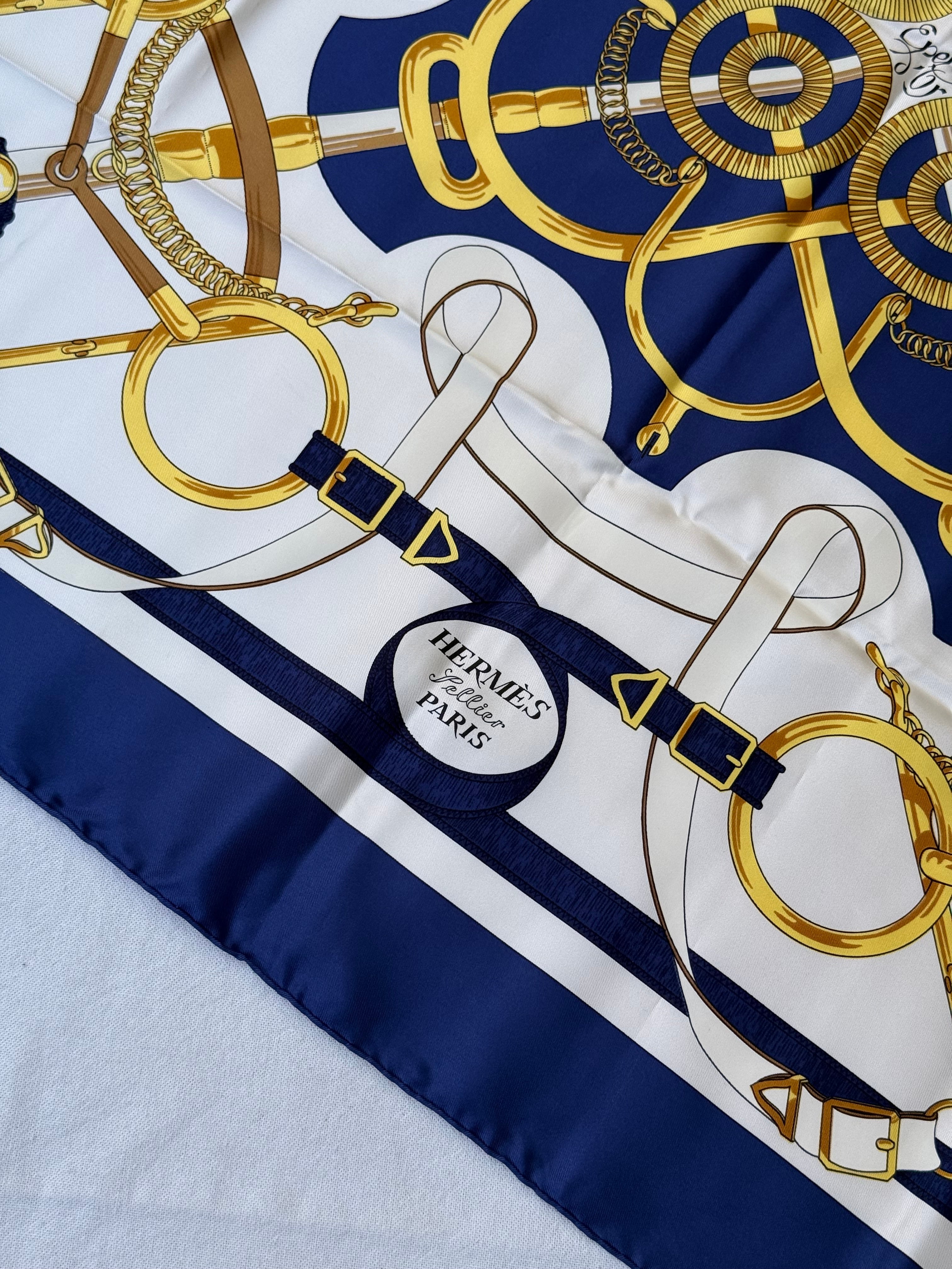 Foulard Hermès – Modèle Éperon d’Or