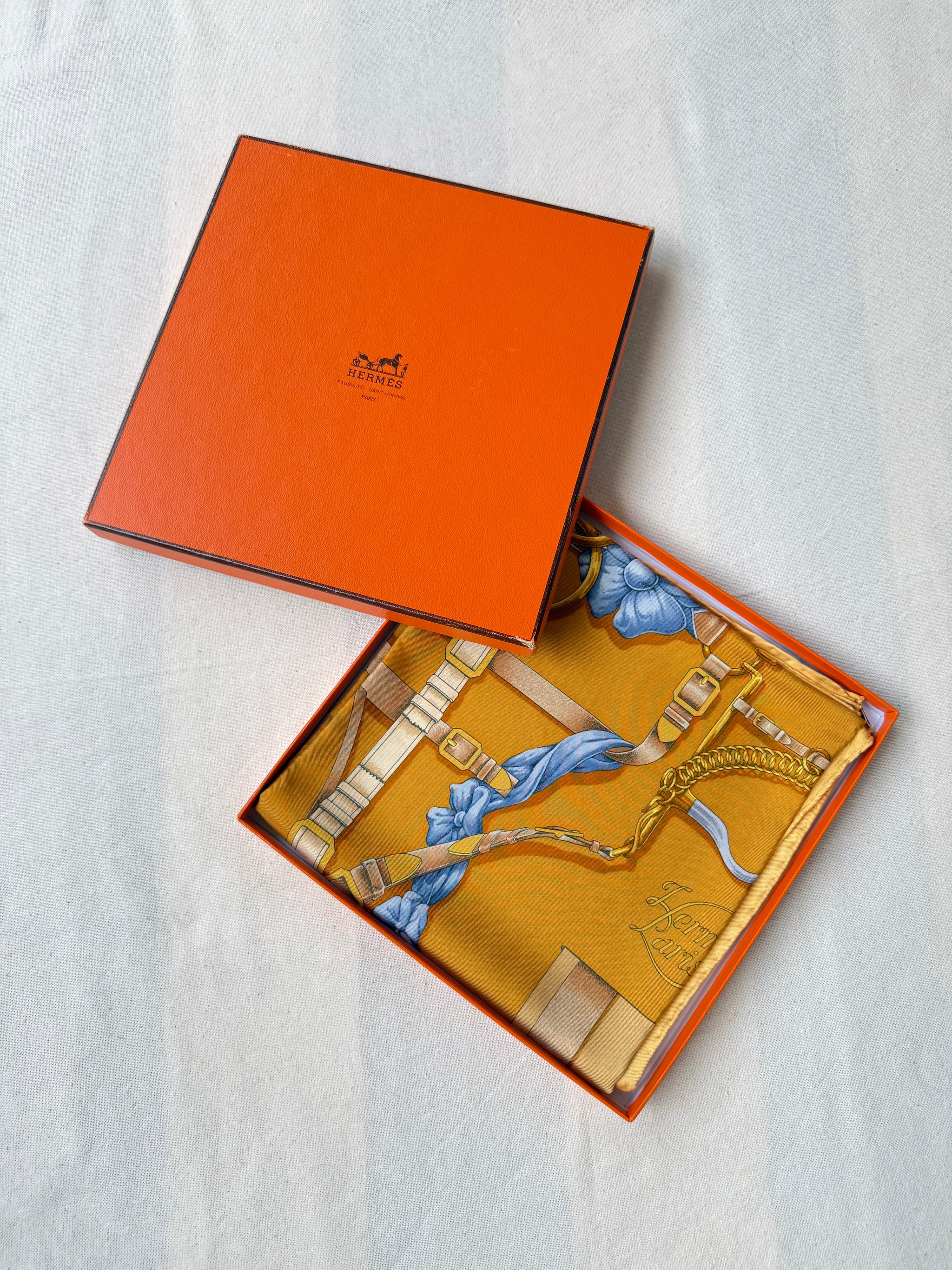 Foulard Hermès – modèle Grand Manège