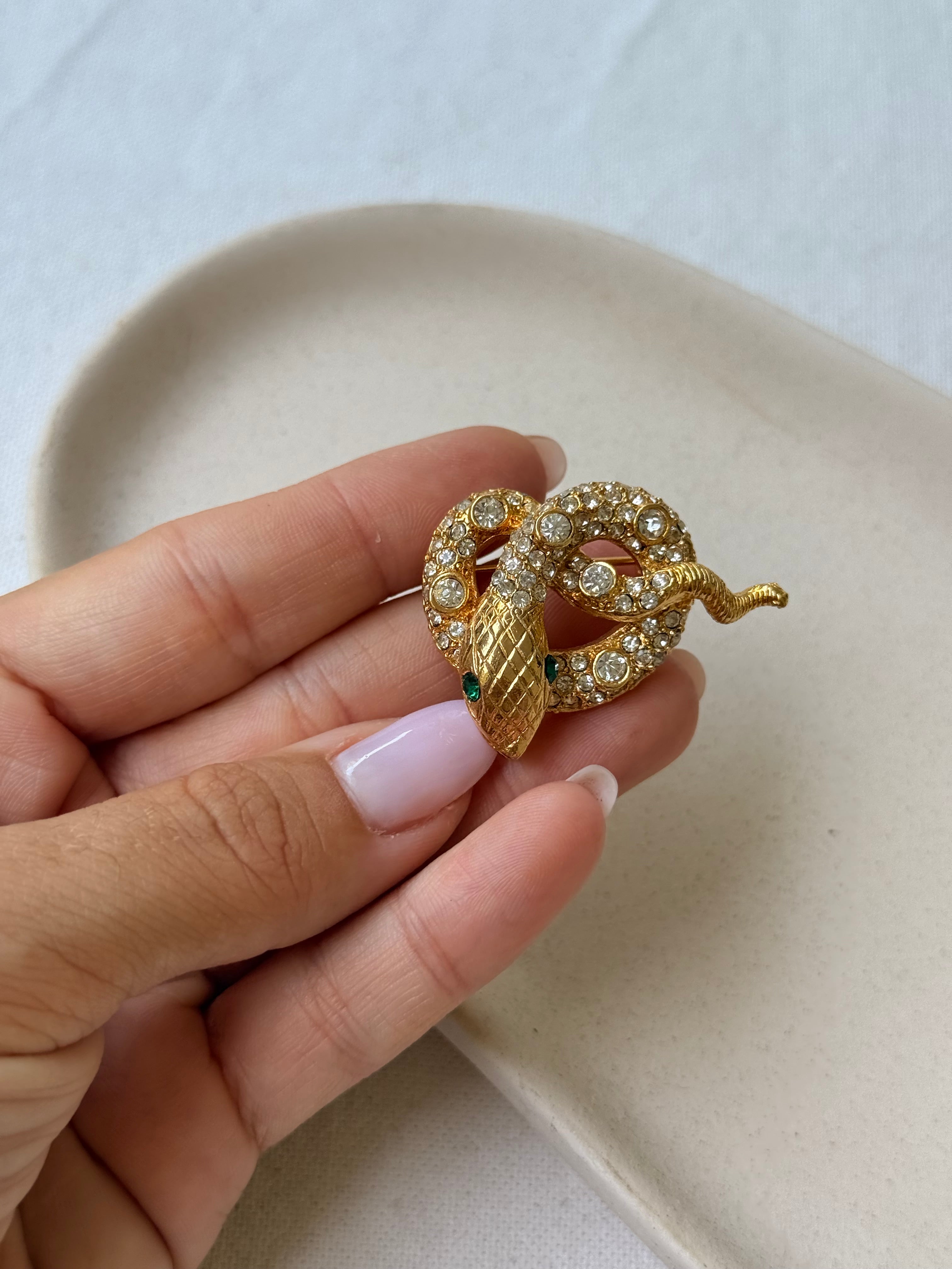 Broche vintage - serpent strass verts