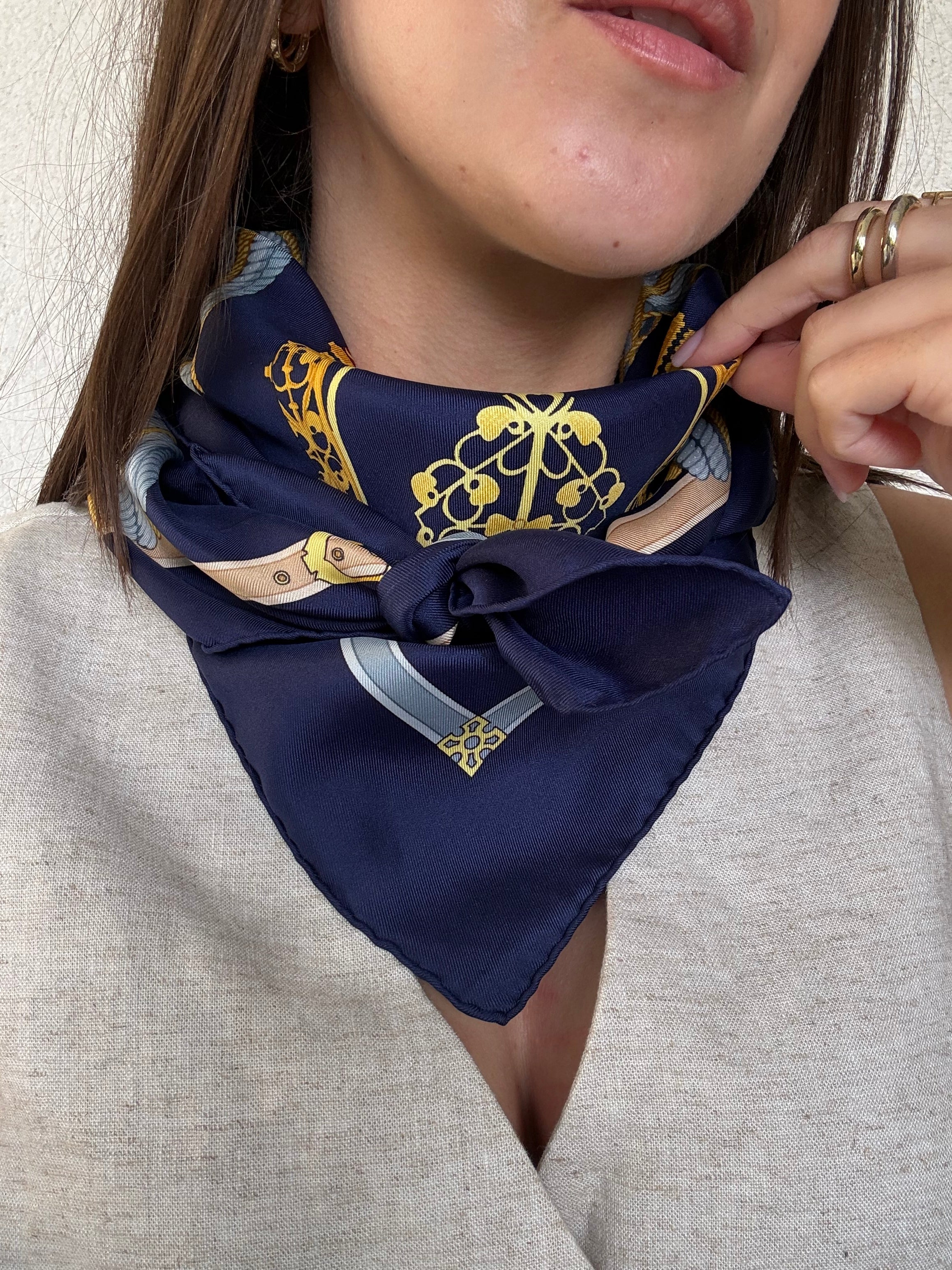 Foulard Hermès – Modèle Les Muserolles