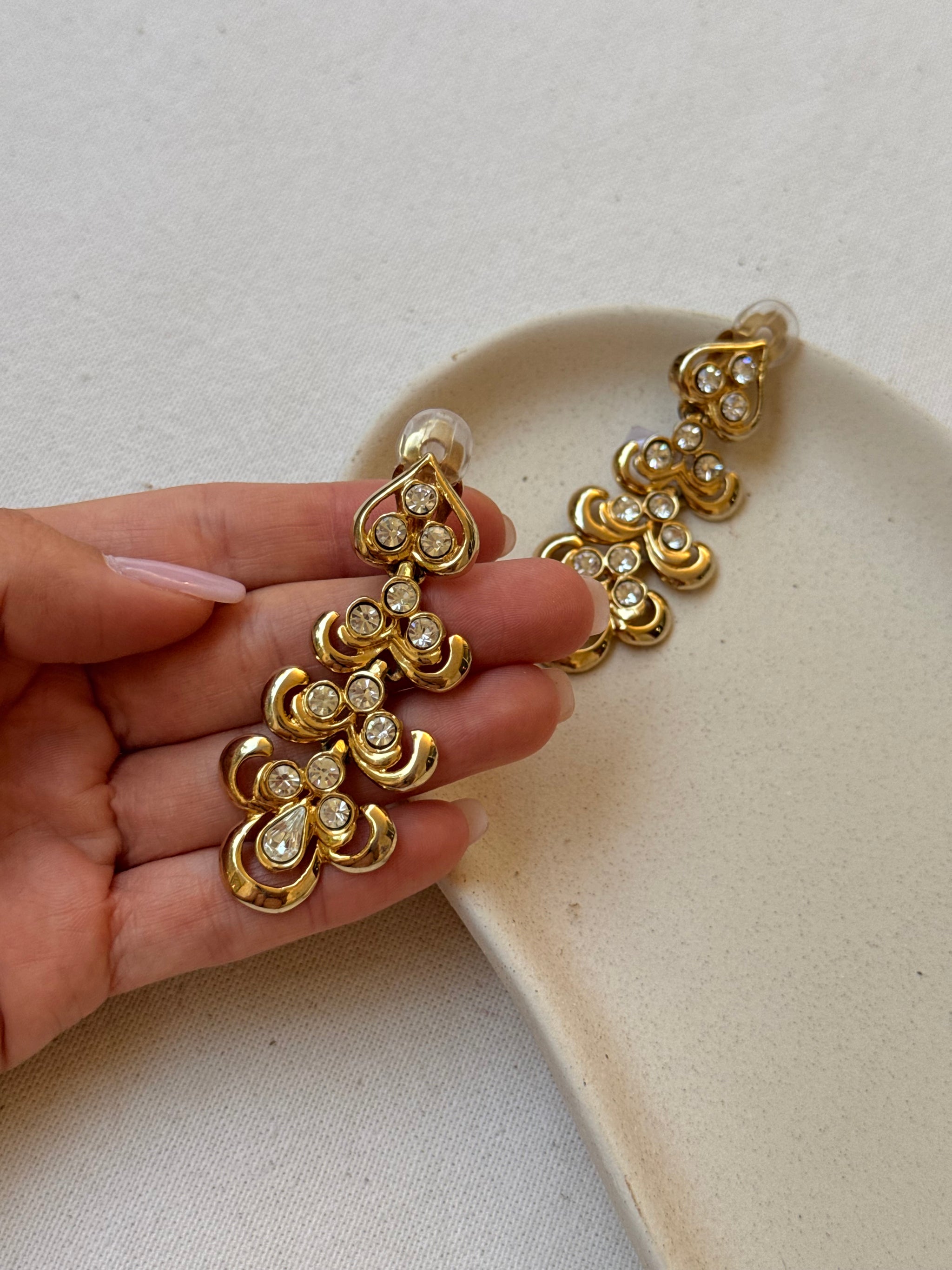Boucles d’oreilles vintage - Pendantes ornées de strass