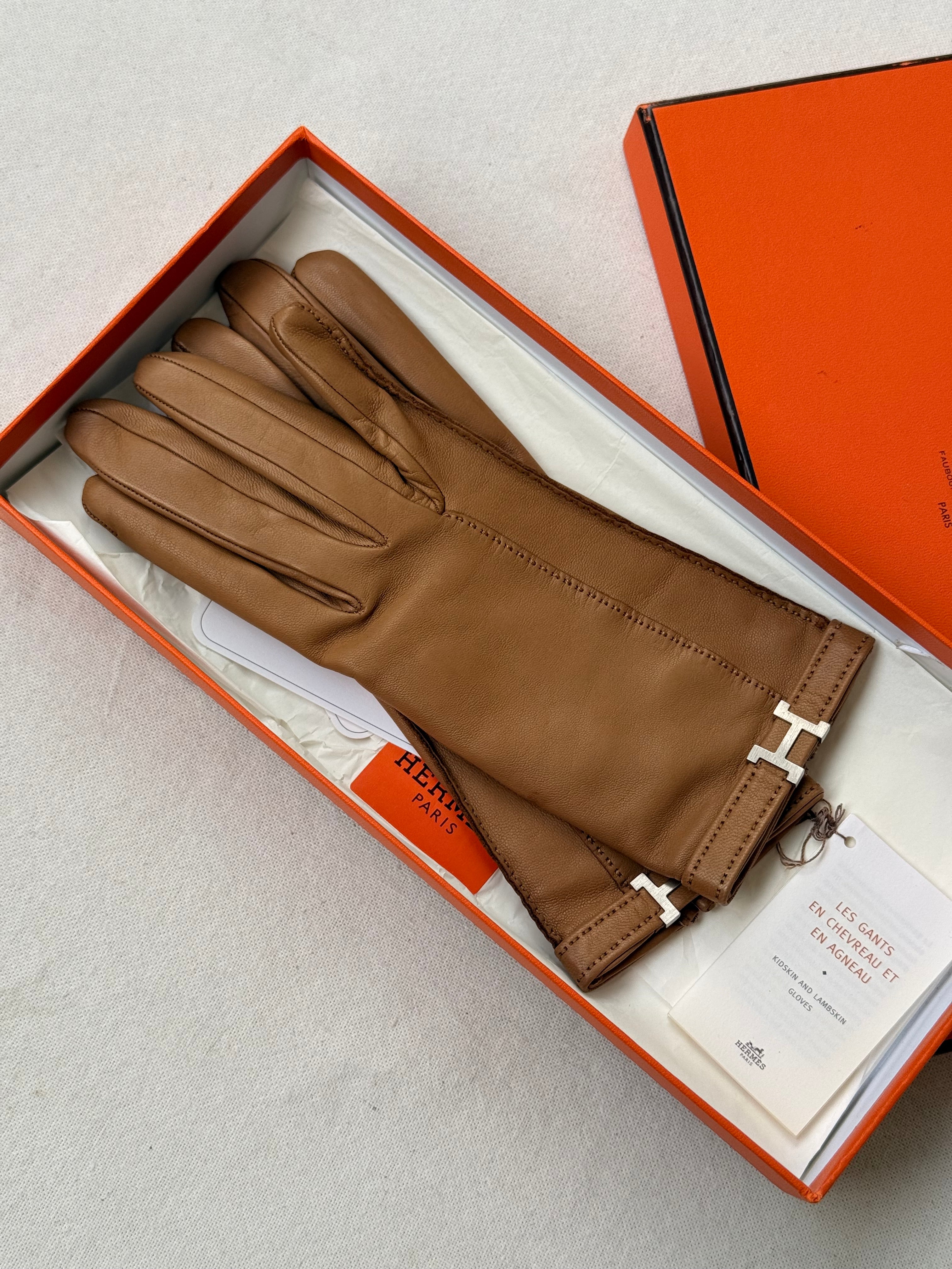 Gants Hermès vintage - Boucle H et cuir camel