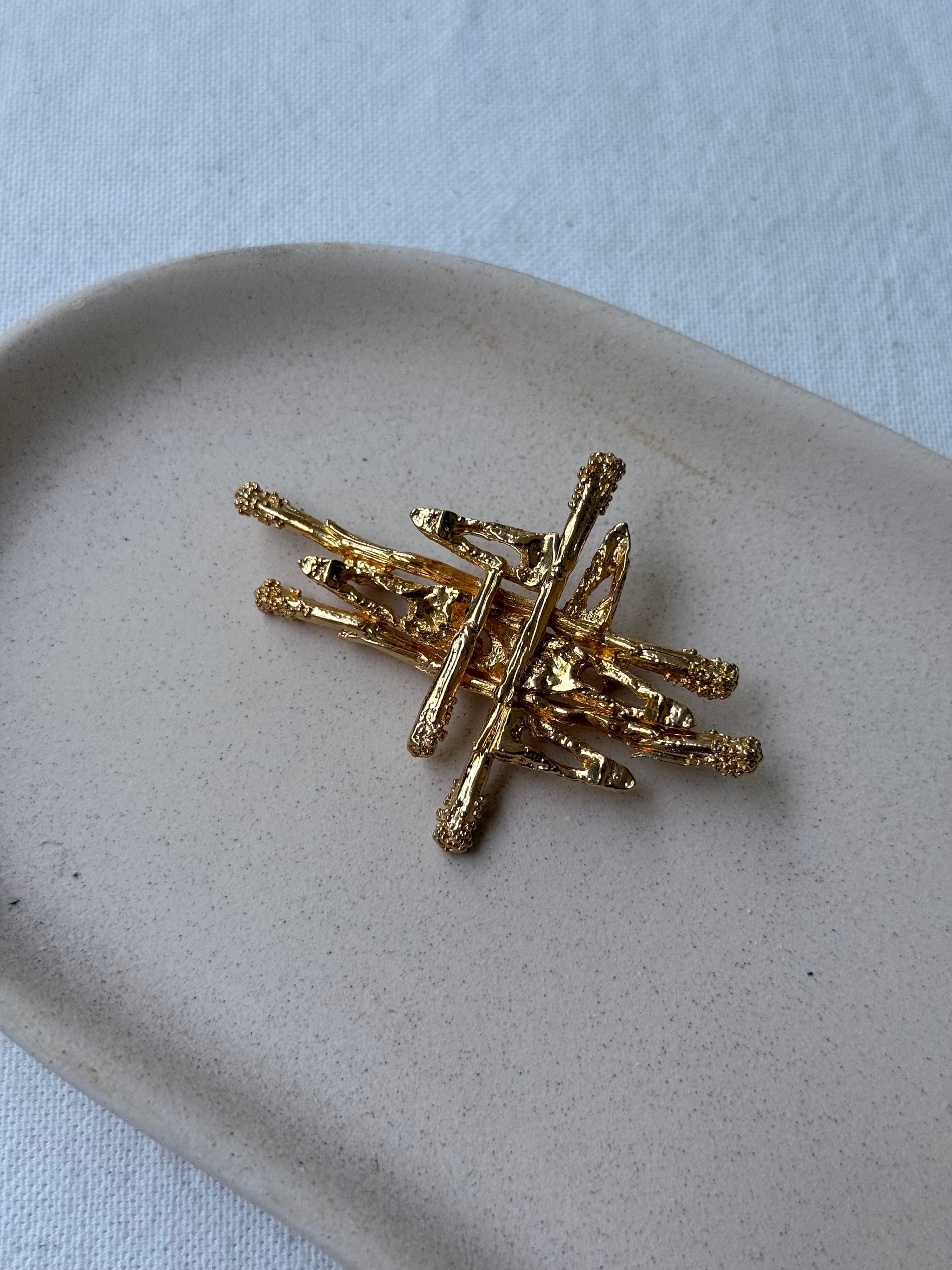Broche vintage - Motif croix stylisée